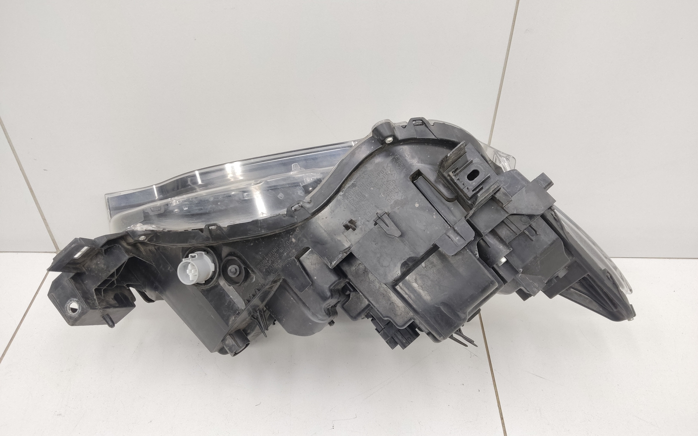 Фара передняя левая Mazda CX-5 2 LED