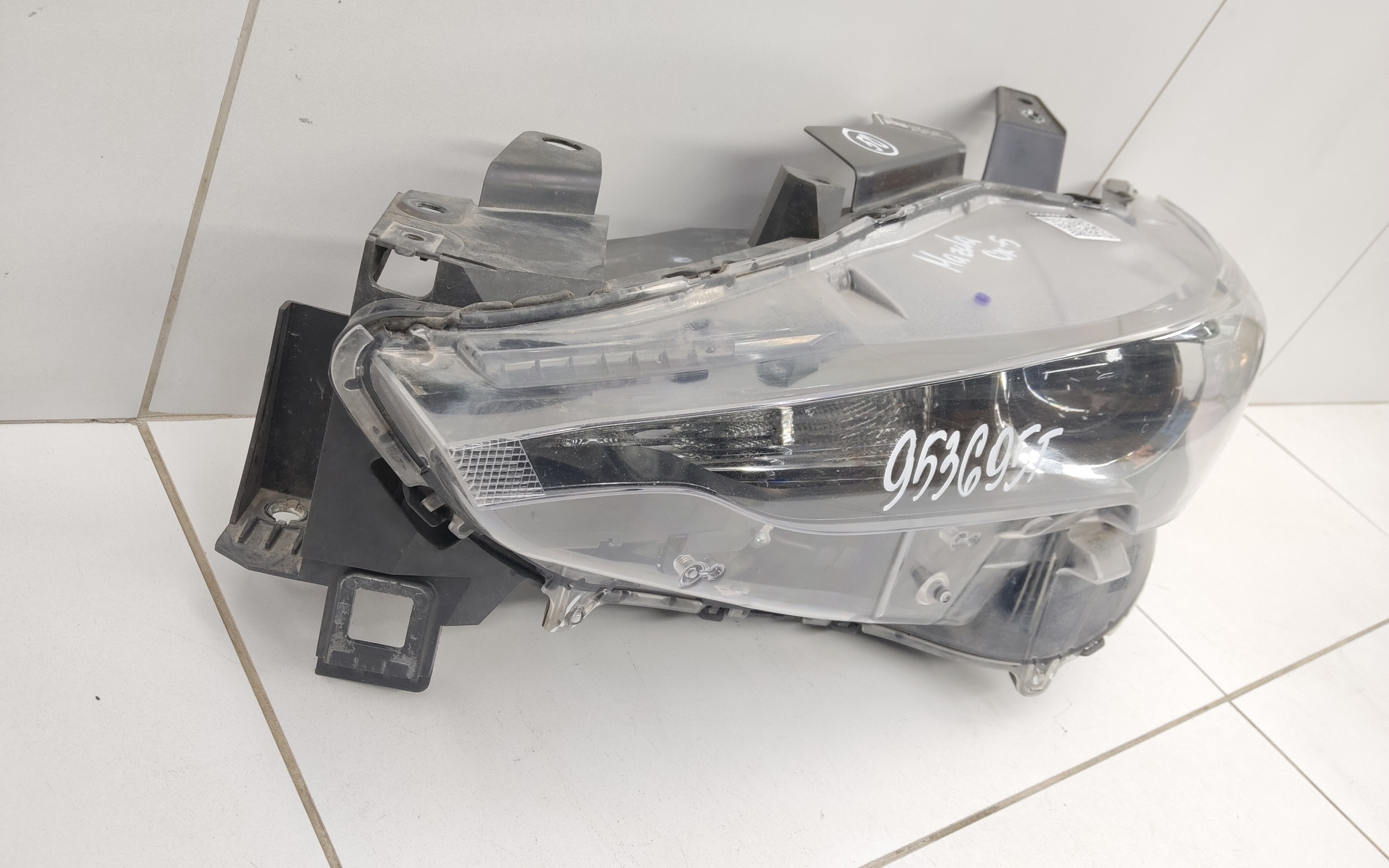 Фара передняя левая Mazda CX-5 2 LED