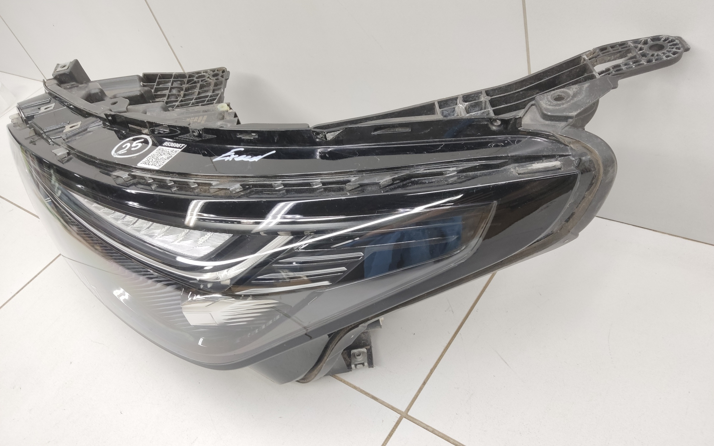 Фара передняя левая Exeed VX Restail LED