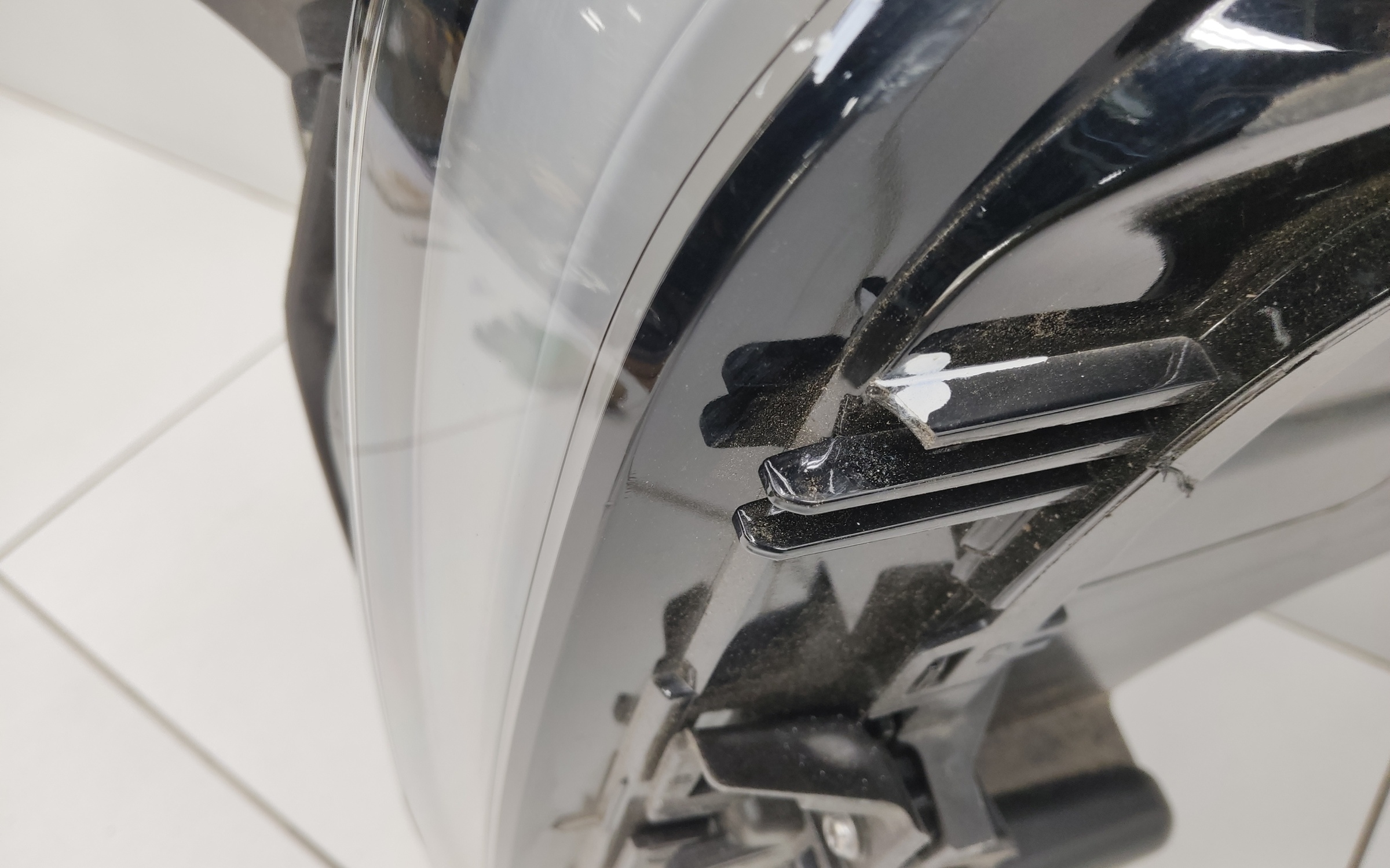Фара передняя левая Geely Atlas 2 LED