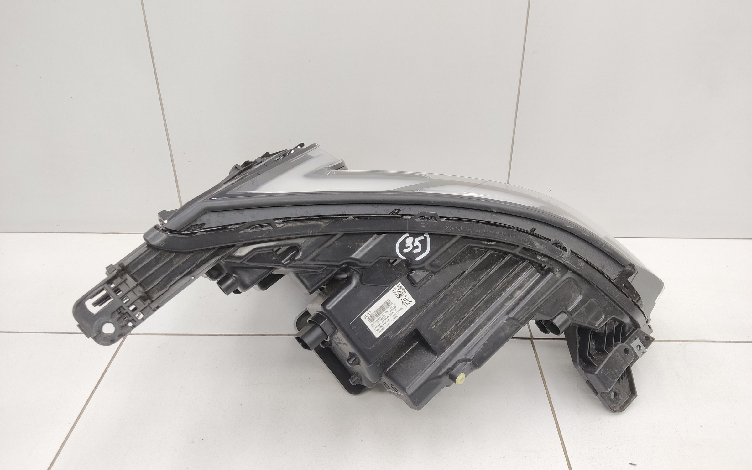 Фара передняя левая Geely Atlas 2 LED