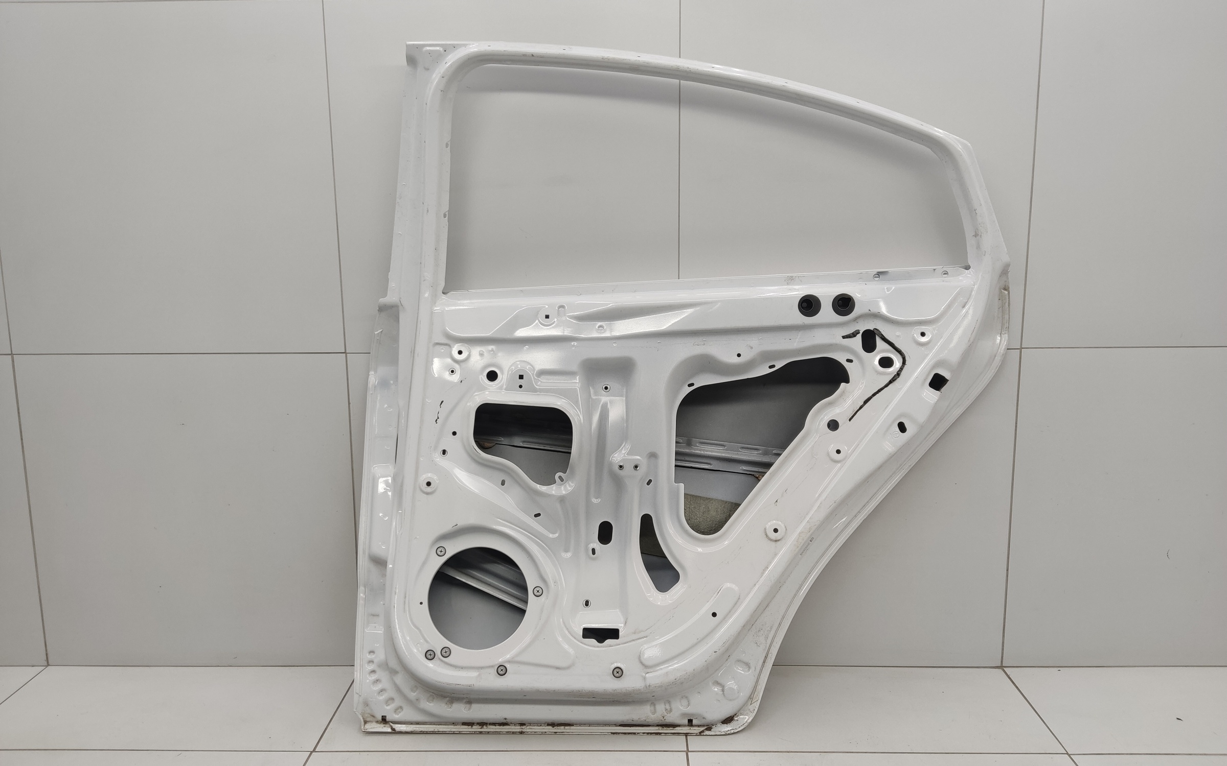 Дверь задняя правая Omoda S5