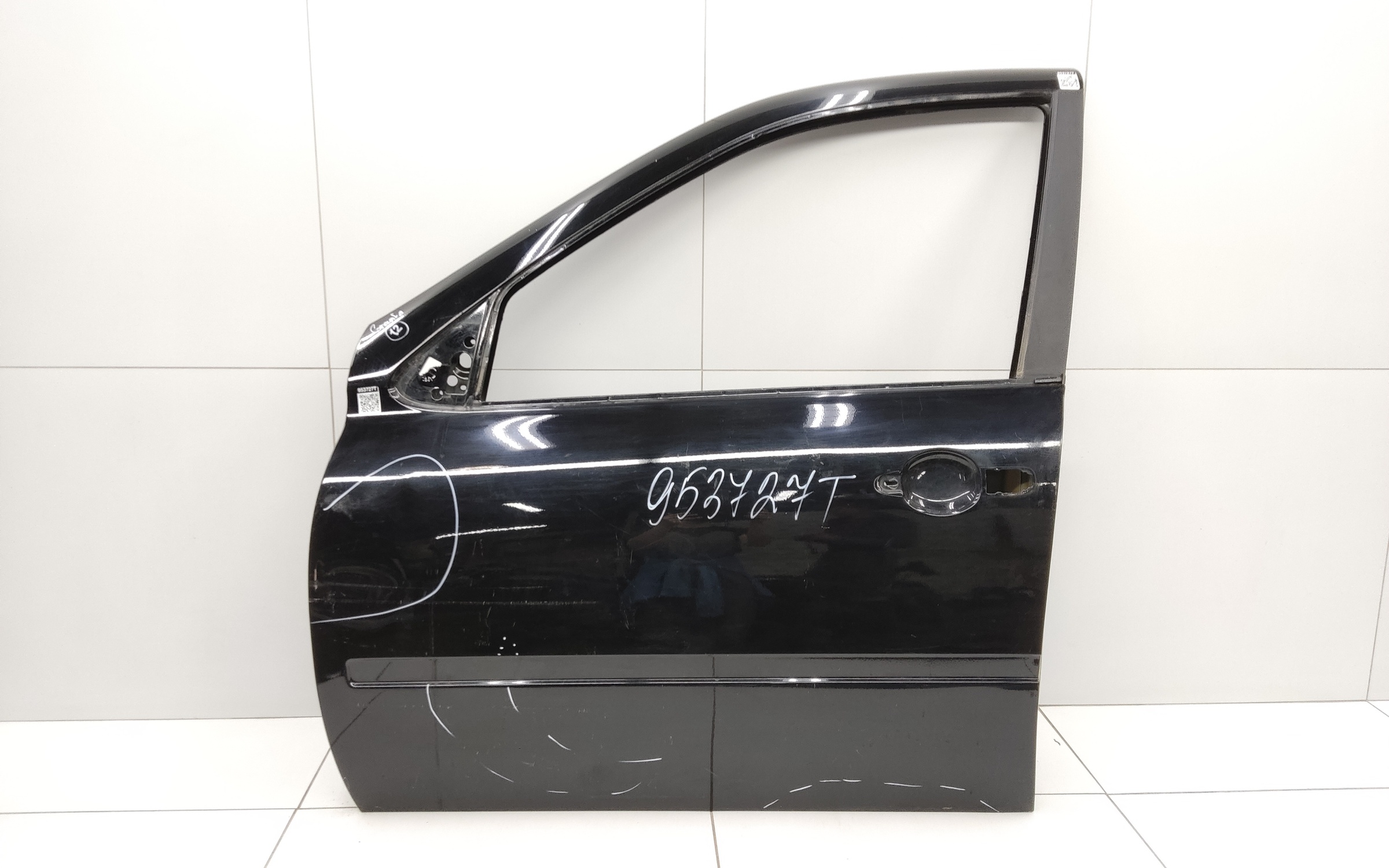 Дверь передняя левая Lada Granta 1
