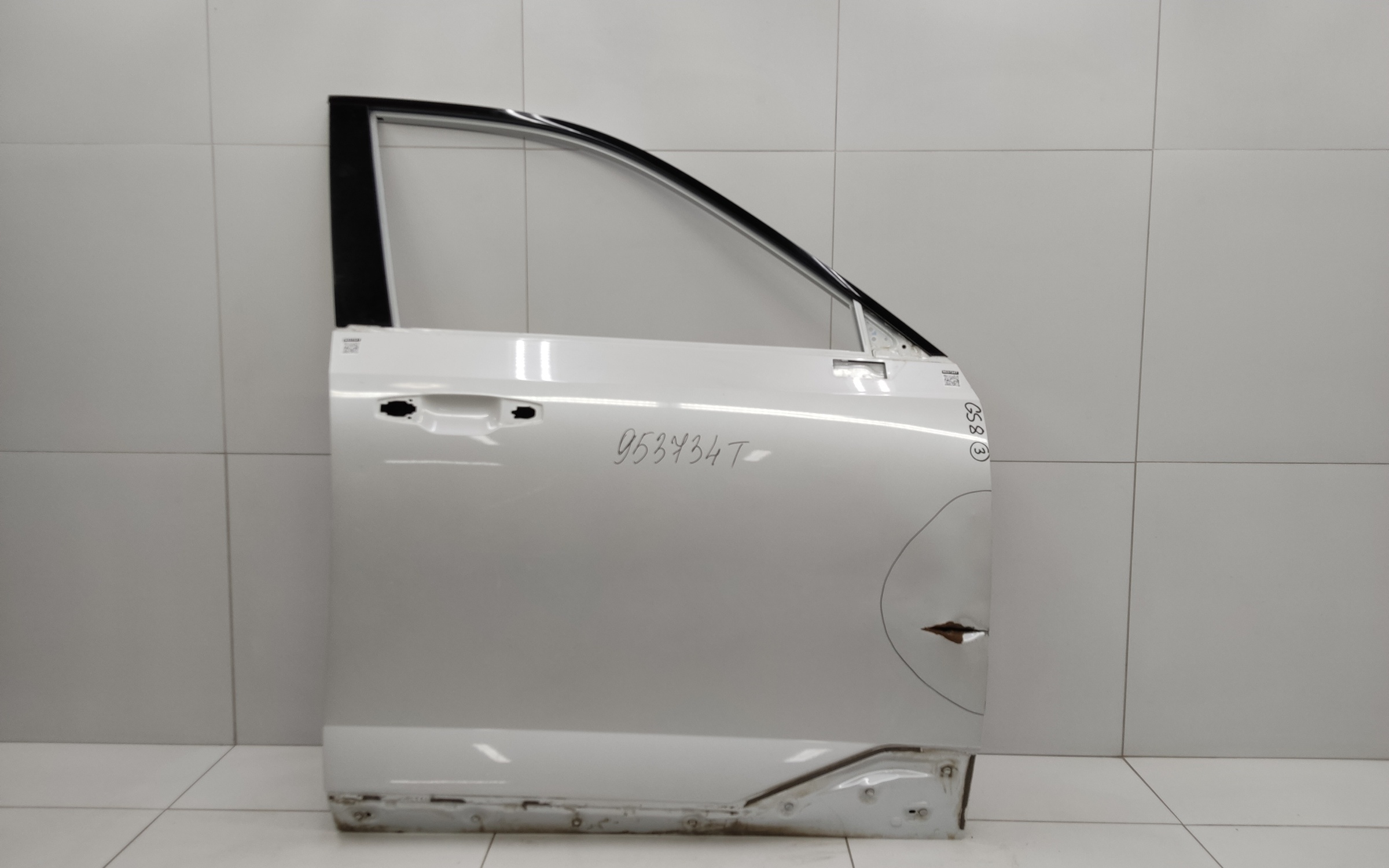 Дверь передняя правая GAC GS8 2