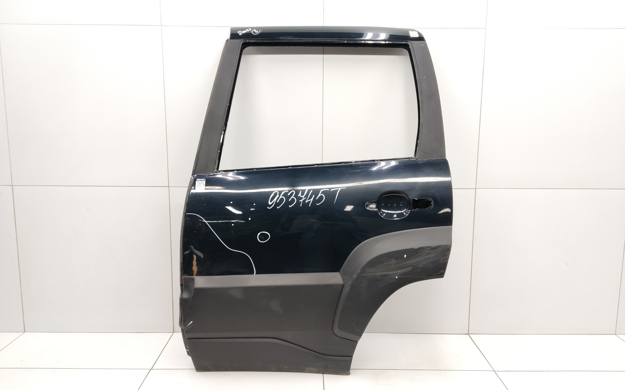 Дверь задняя левая Lada Niva Travel