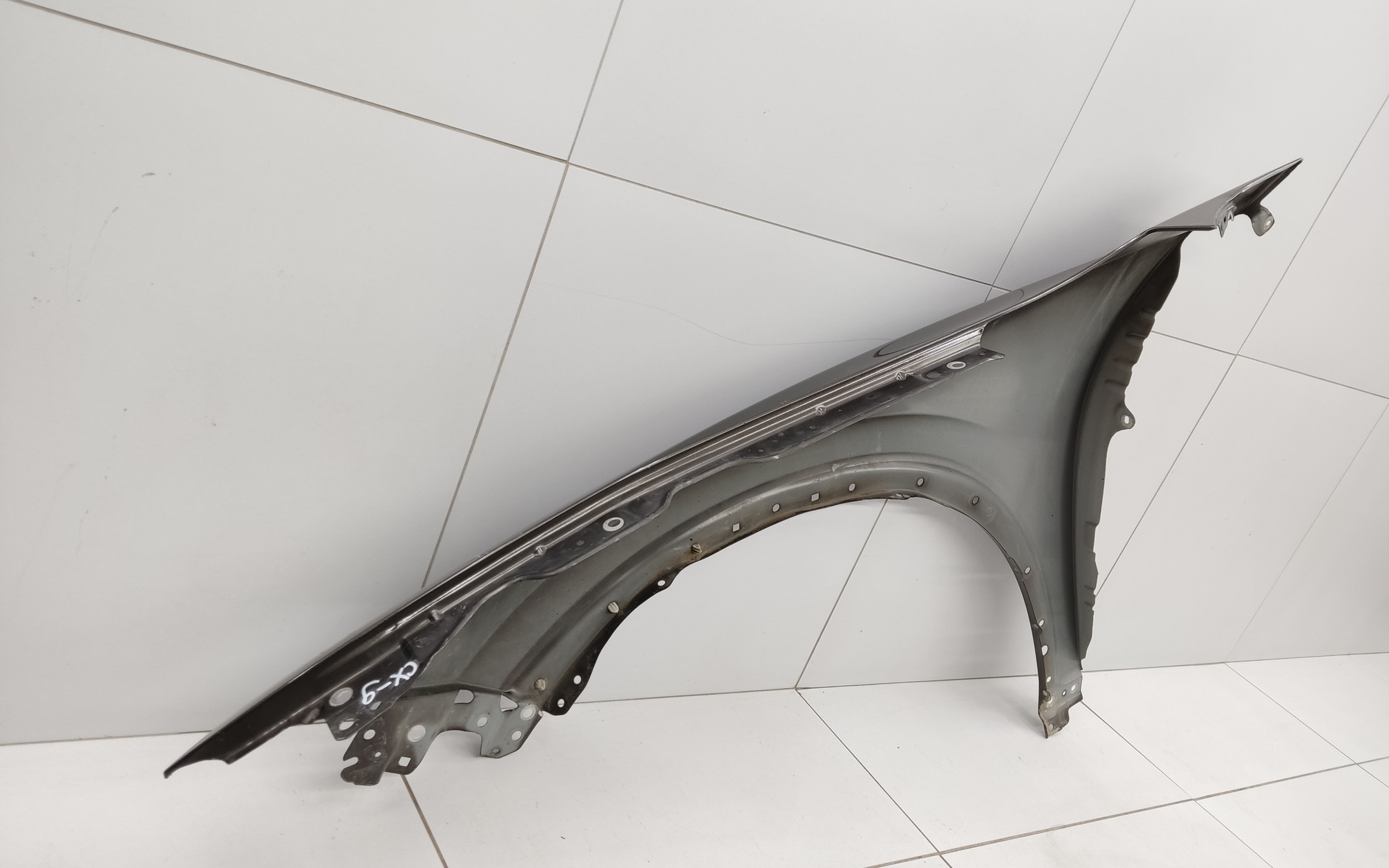 Крыло переднее правое Mazda CX-9 2