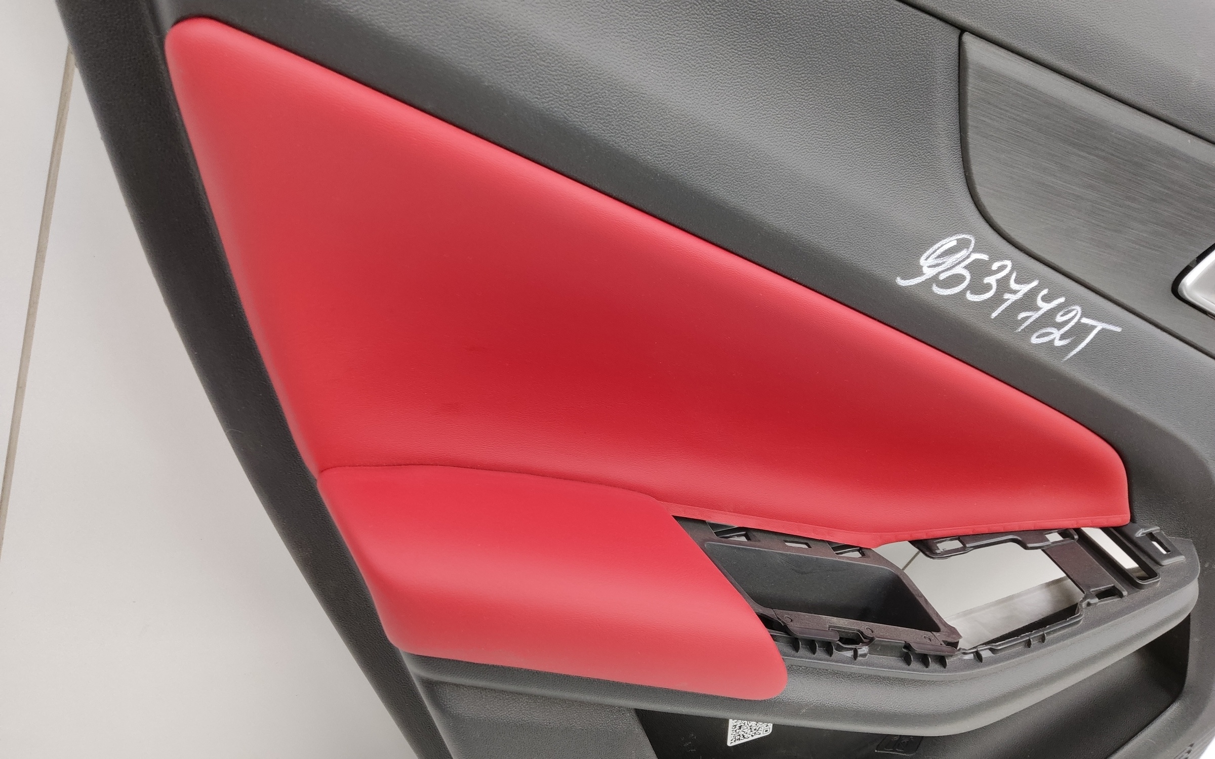 Обшивка двери задней левой Changan CS55 PLUS Restail