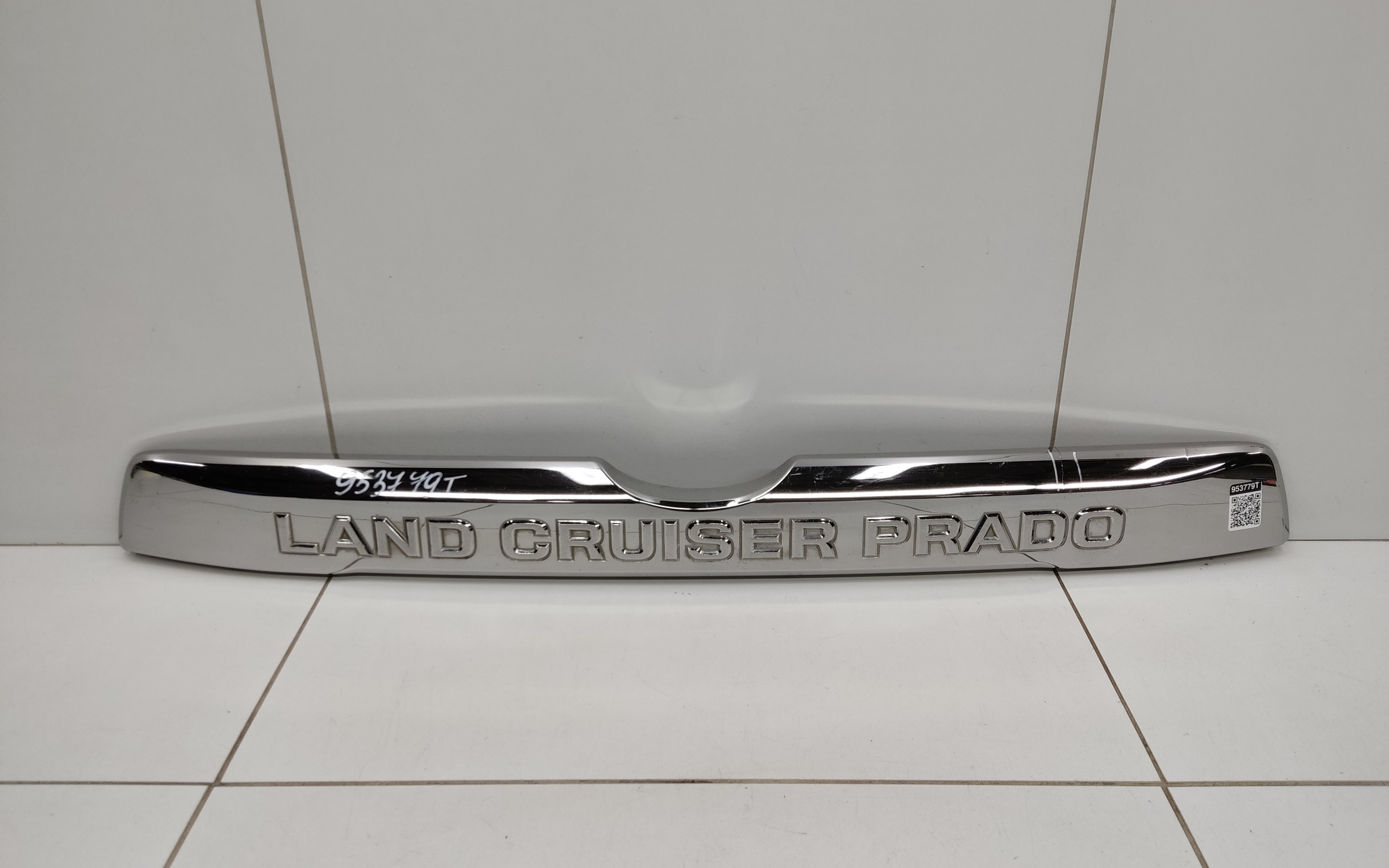 Накладка хром крышки багажника Toyota Land Cruiser Prado 150 Restail 2