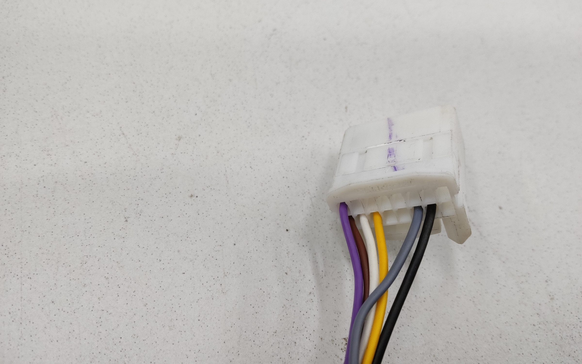 Зеркало правое Haval Jolion 6 контактов