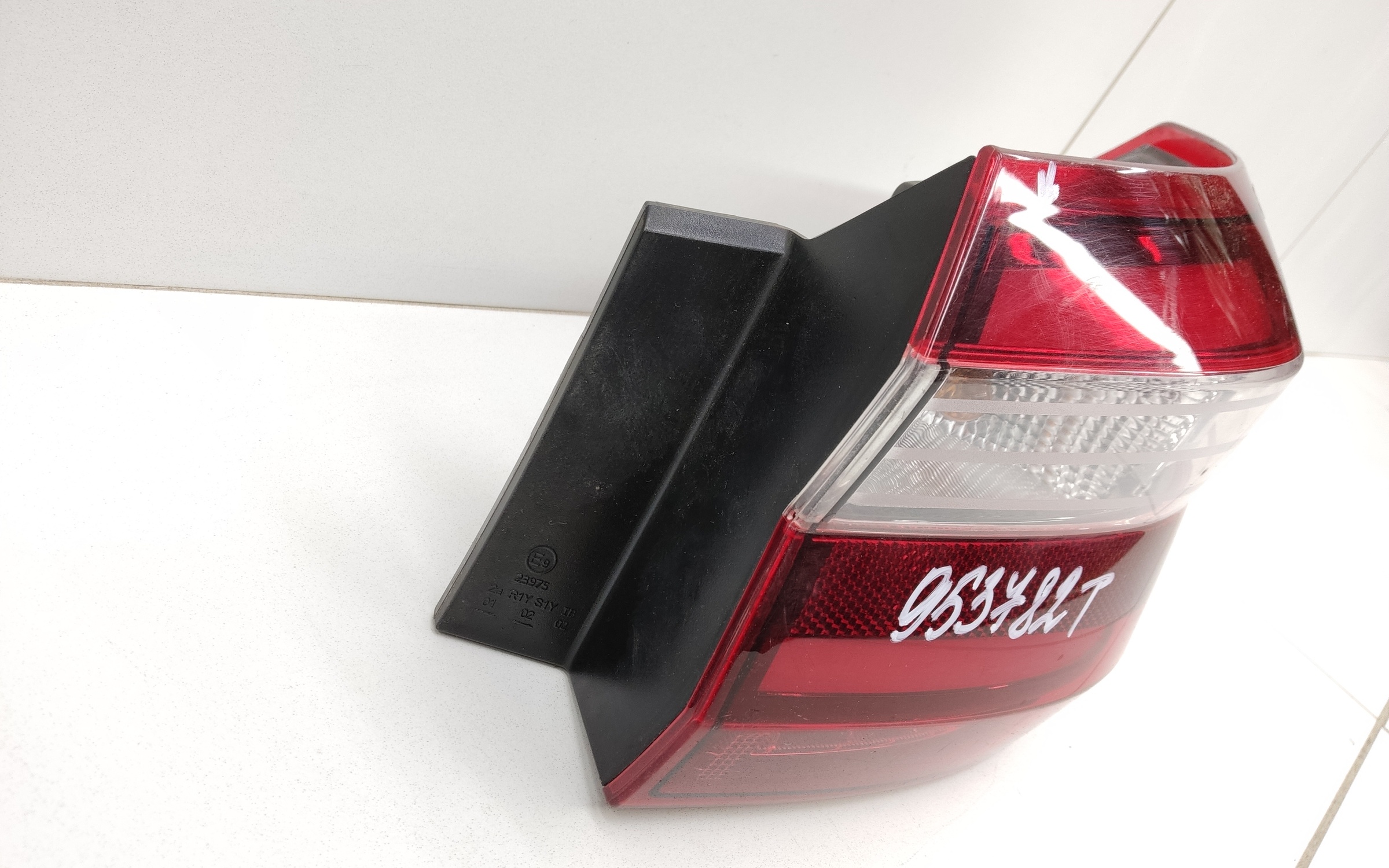 Фонарь задний правый наружный Lada Vesta Sedan Restail LED