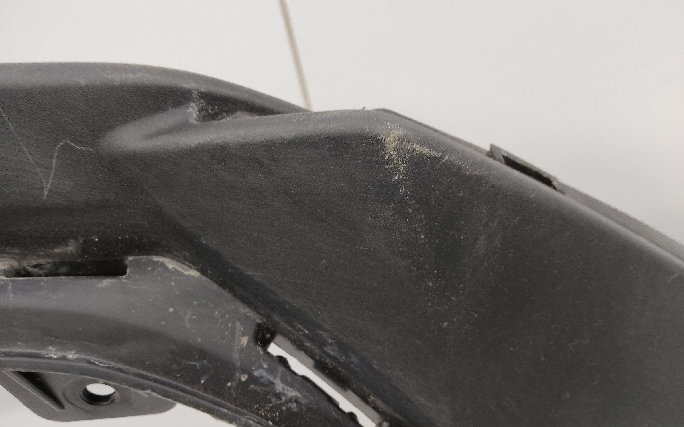 Юбка переднего бампера Geely Atlas 2