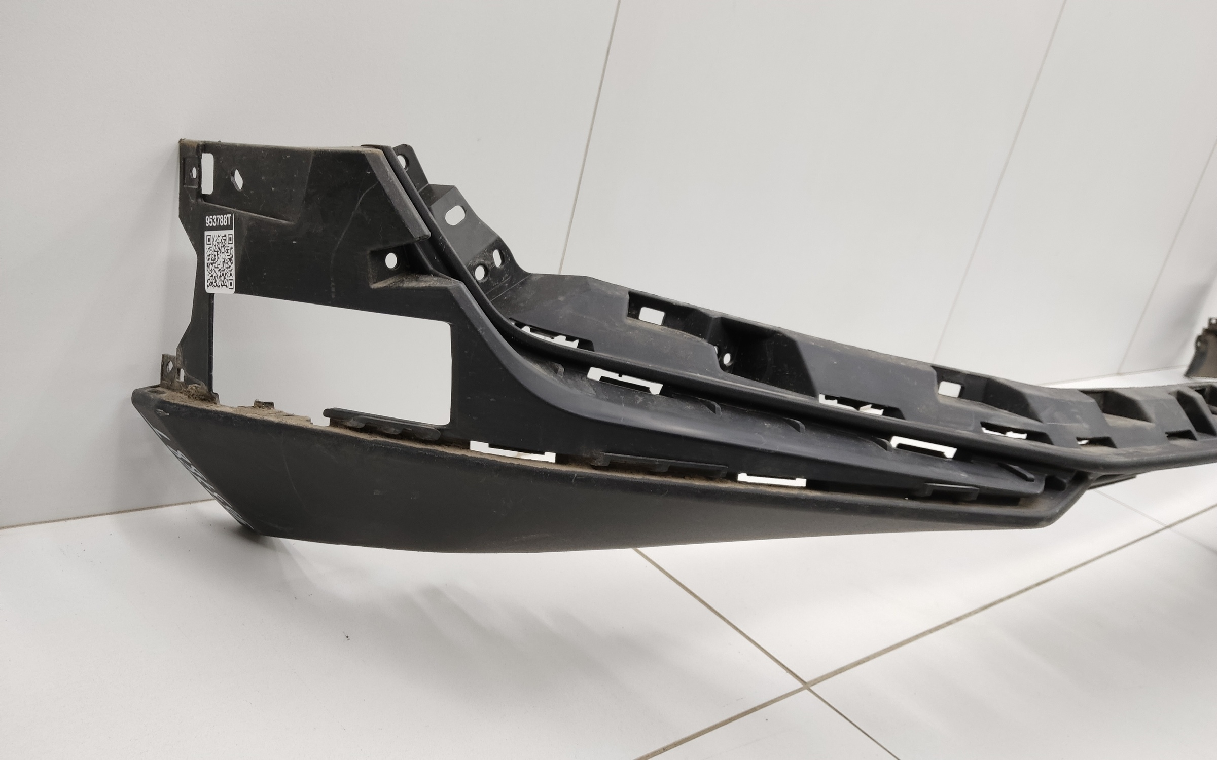 Юбка переднего бампера Geely Atlas 2