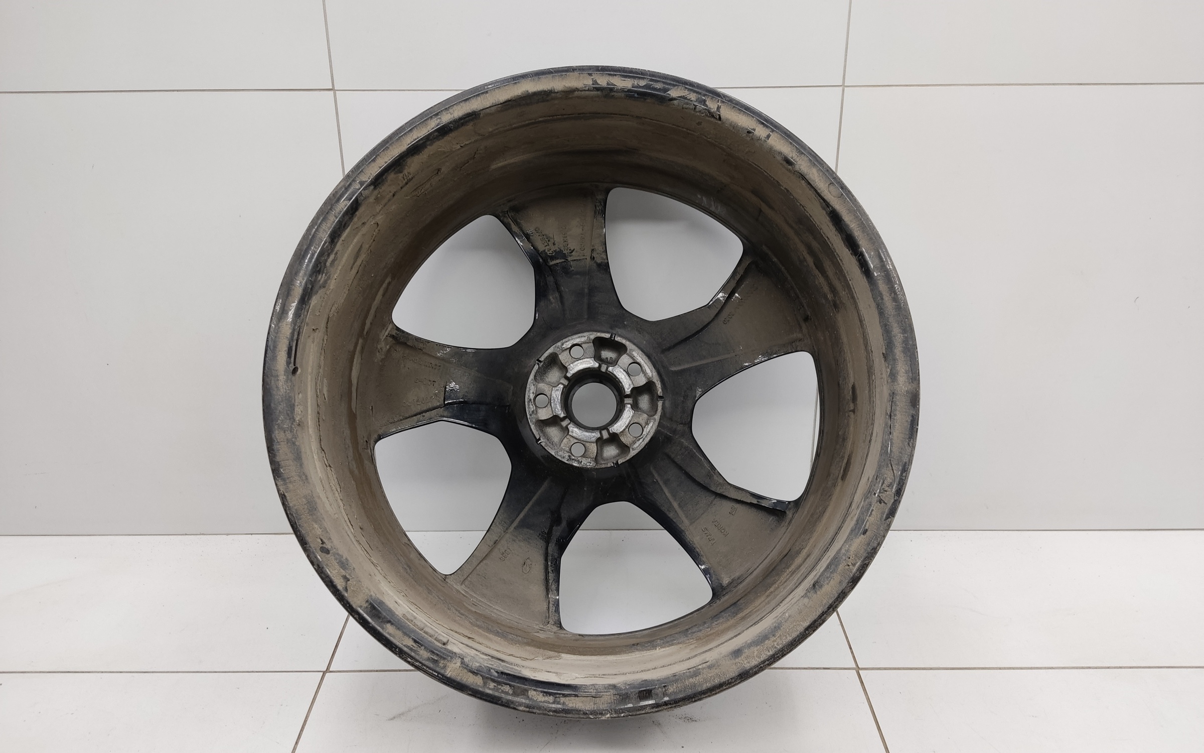 Диск колеса литой Genesis GV80 R22