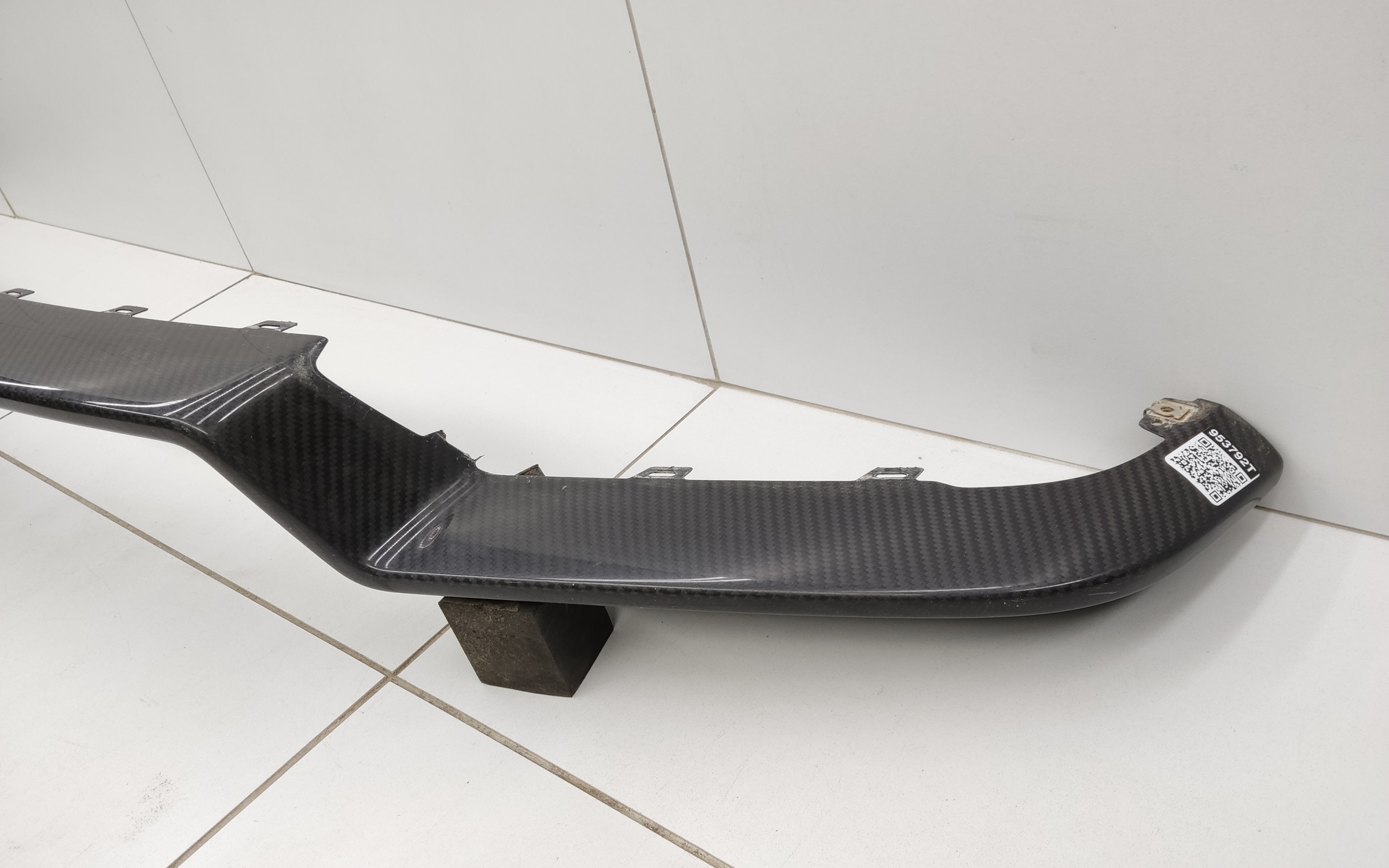 Накладка переднего бампера нижняя Tank 700