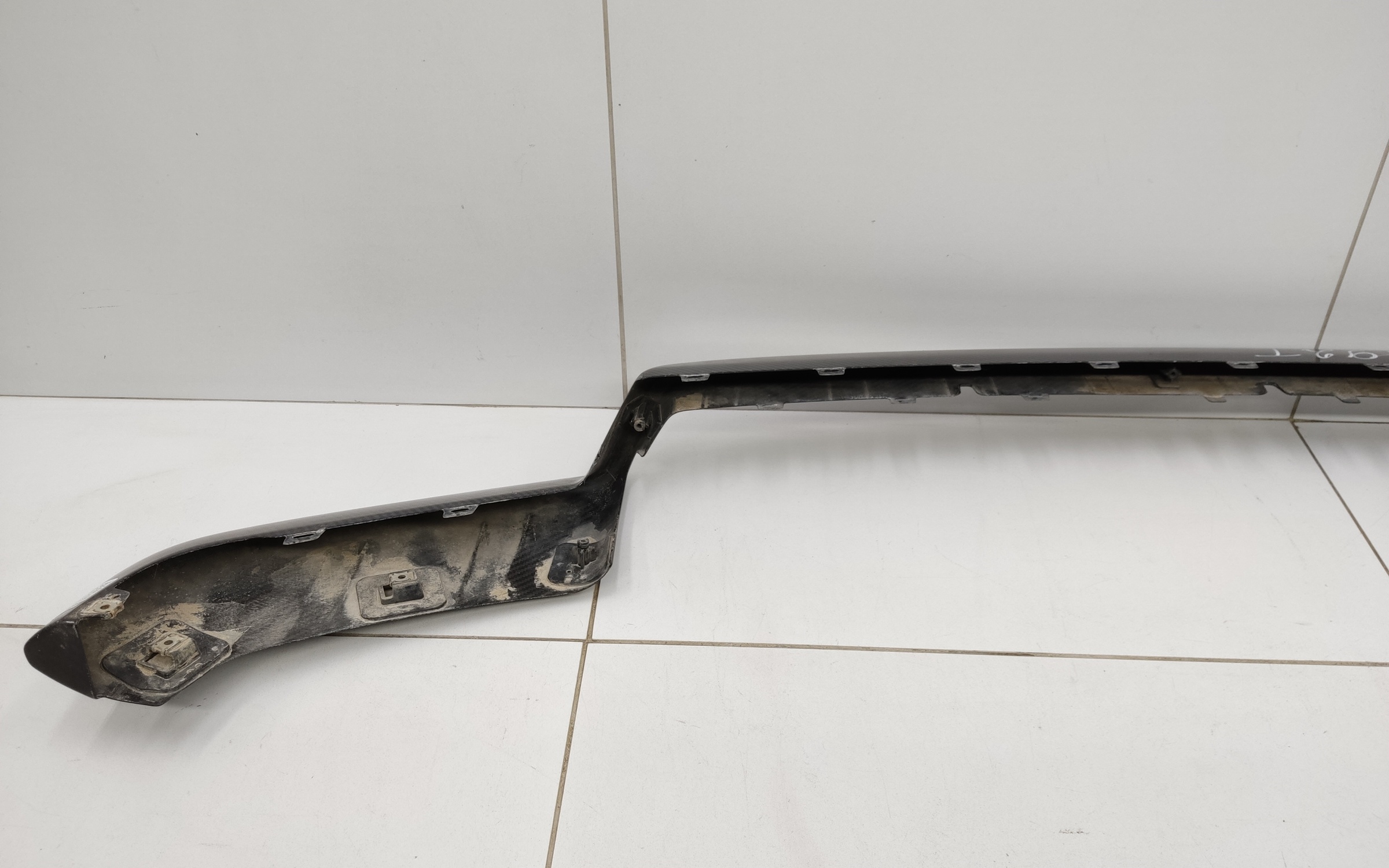 Накладка переднего бампера нижняя Tank 700