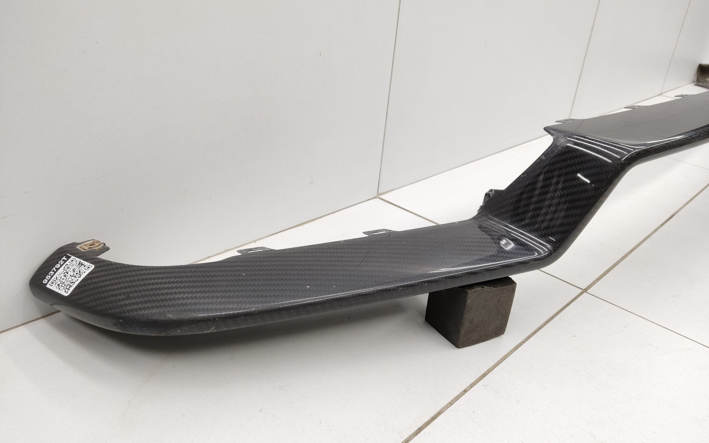 Накладка переднего бампера нижняя Tank 700