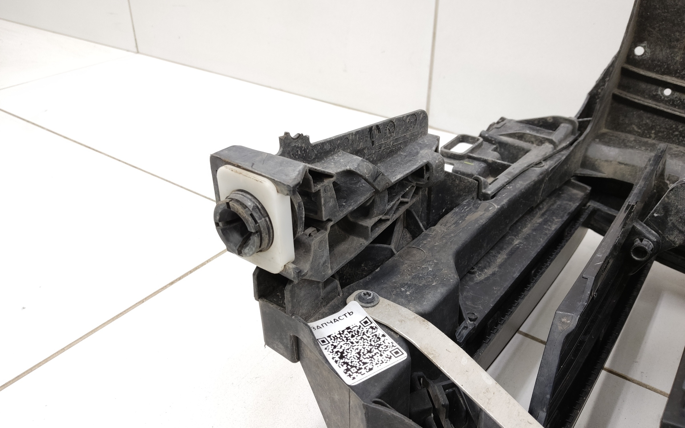 Жалюзи решетки радиатора BMW X7 G07 Restail M-Paket