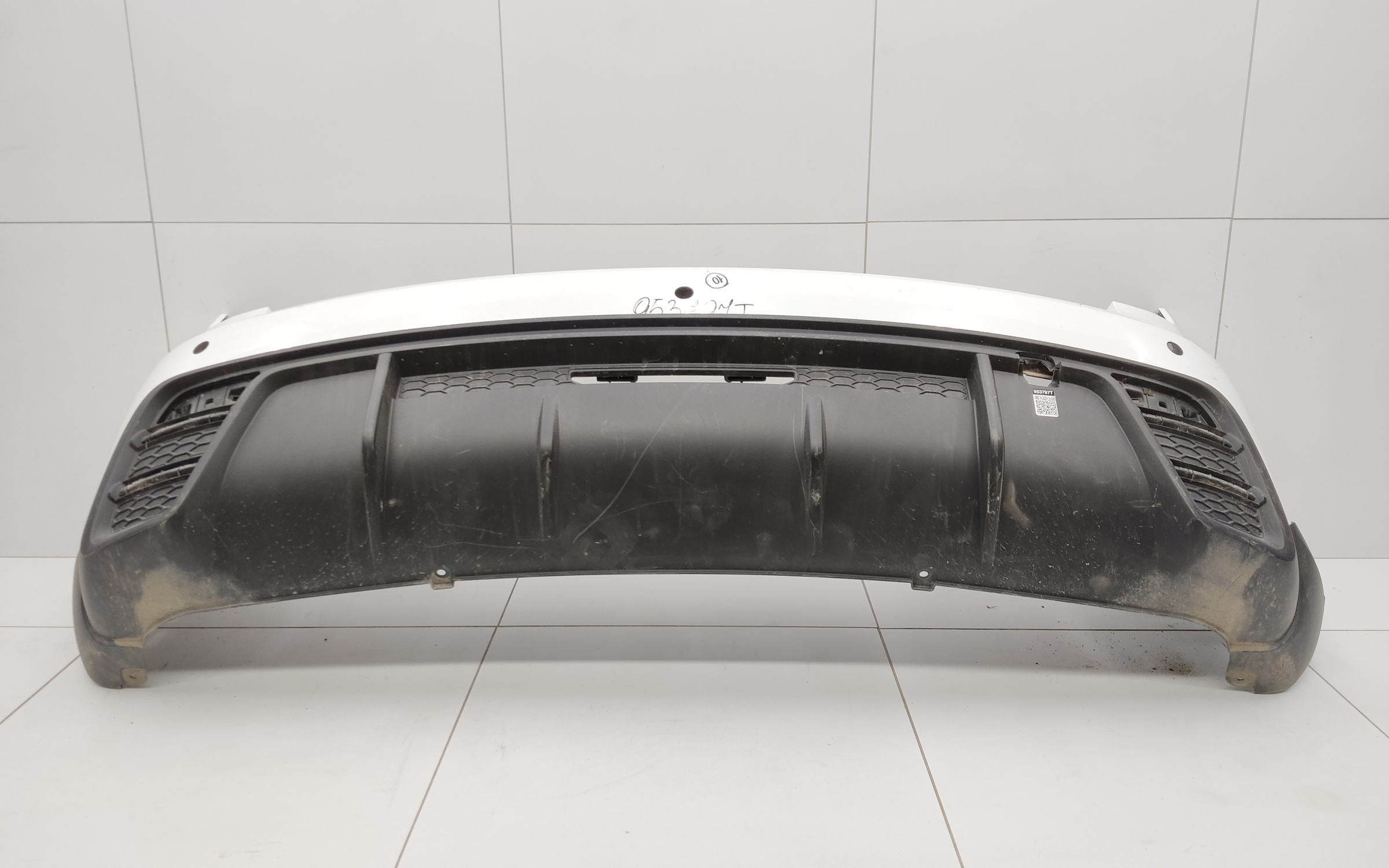 Бампер задний верхняя часть Haval Jolion Restail с отверстиями под накладки