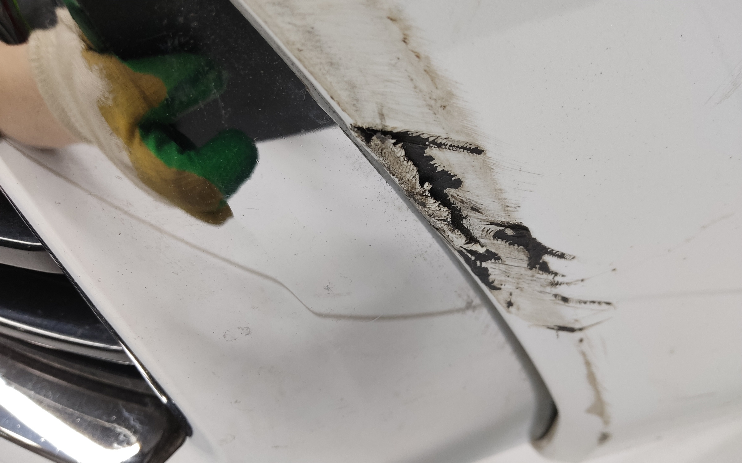 Бампер задний Geely Monjaro