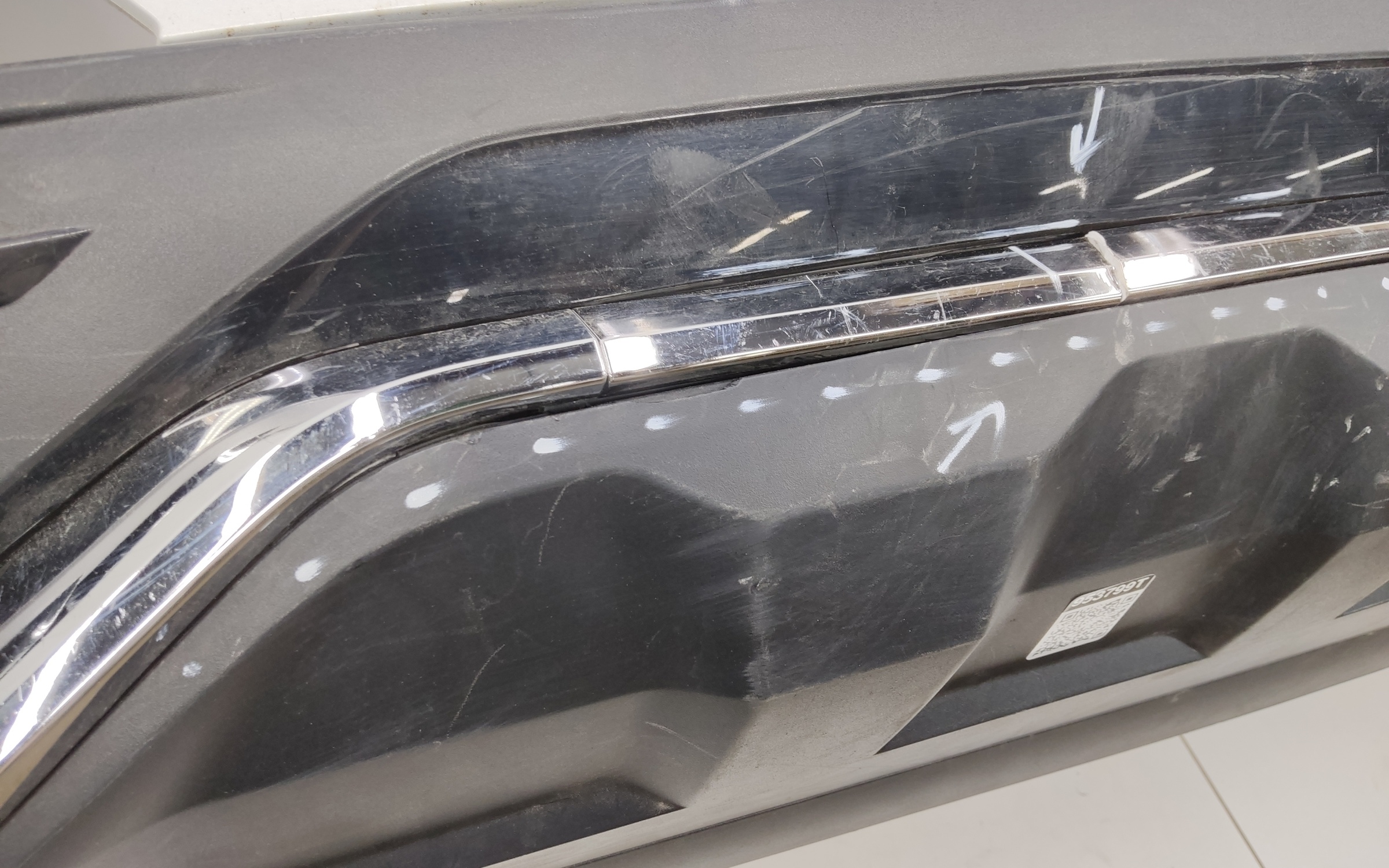 Бампер задний Geely Monjaro