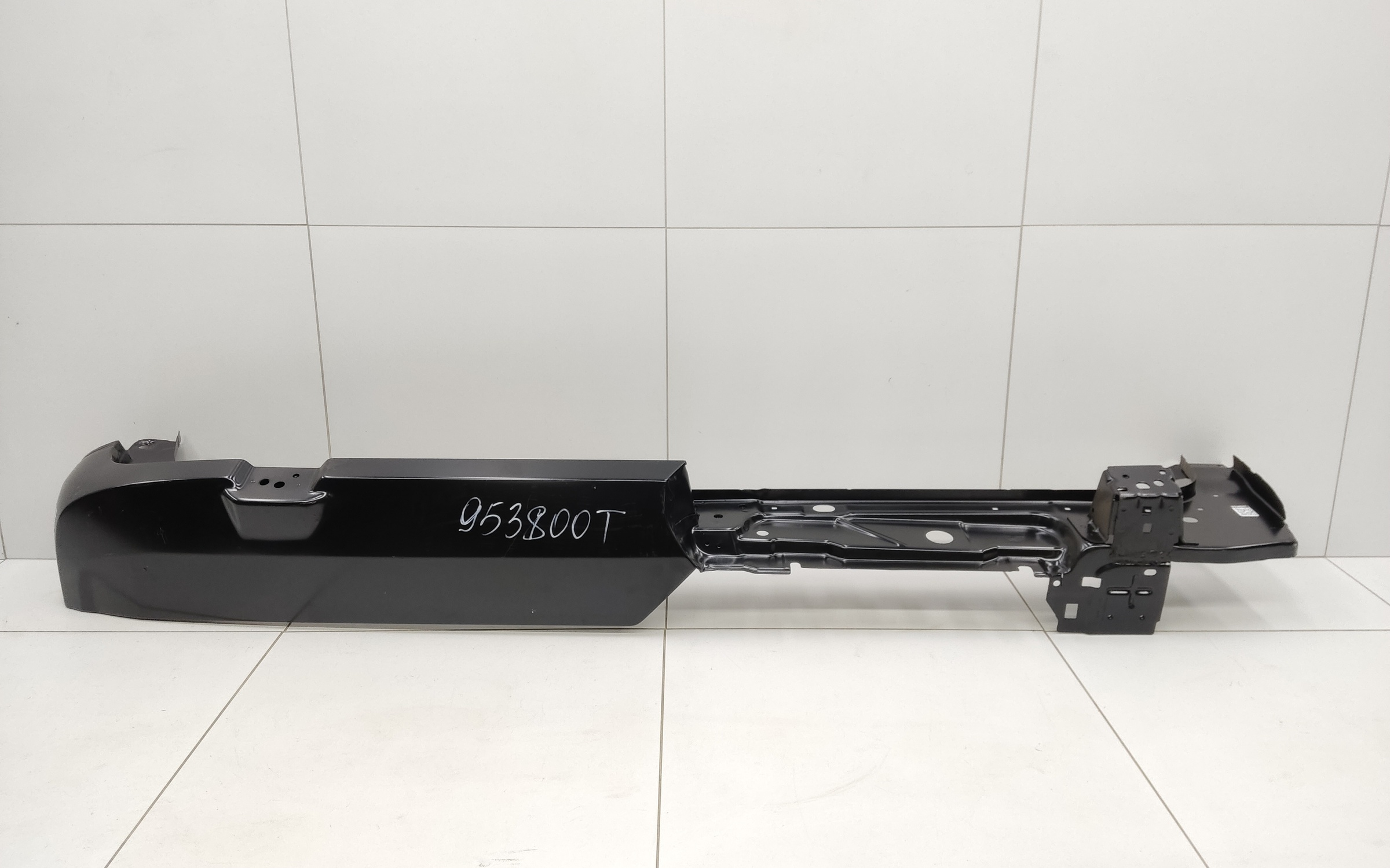 Стойка кузова задняя левая Ford Transit 7