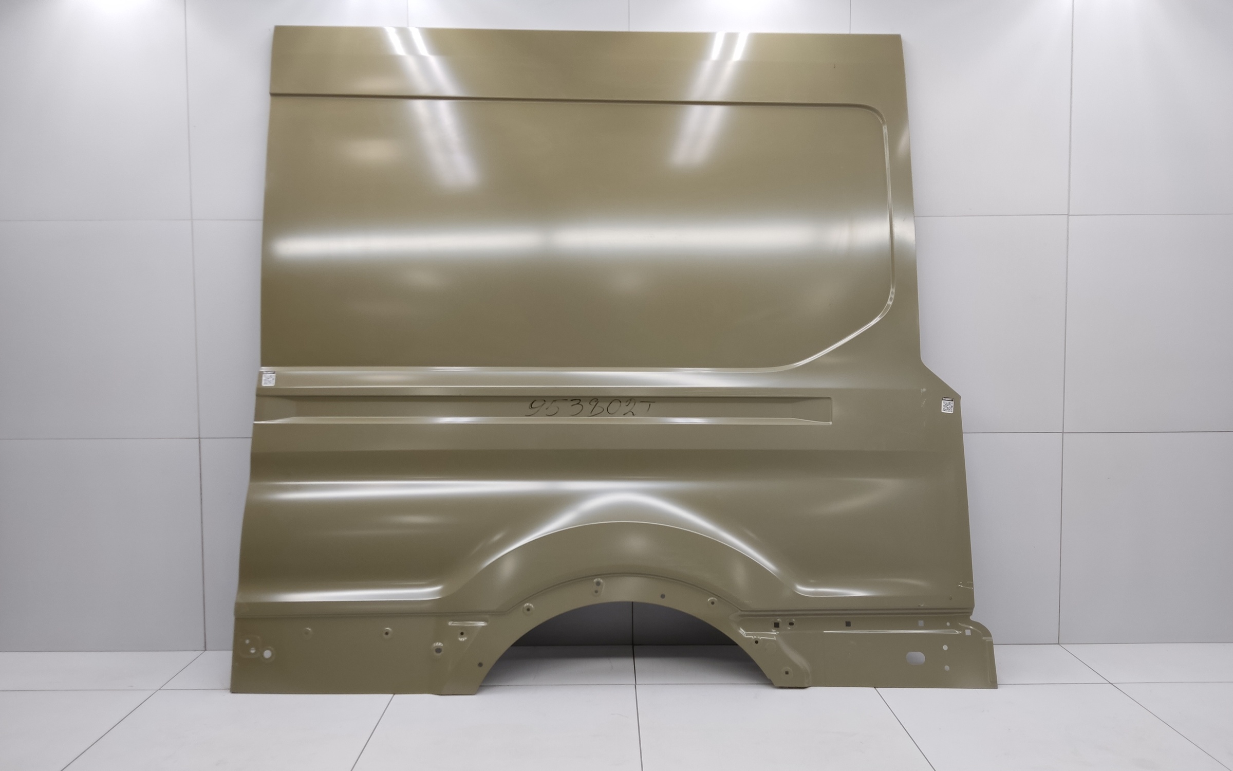 Панель кузова боковая левая глухая задняя часть Ford Transit 7
