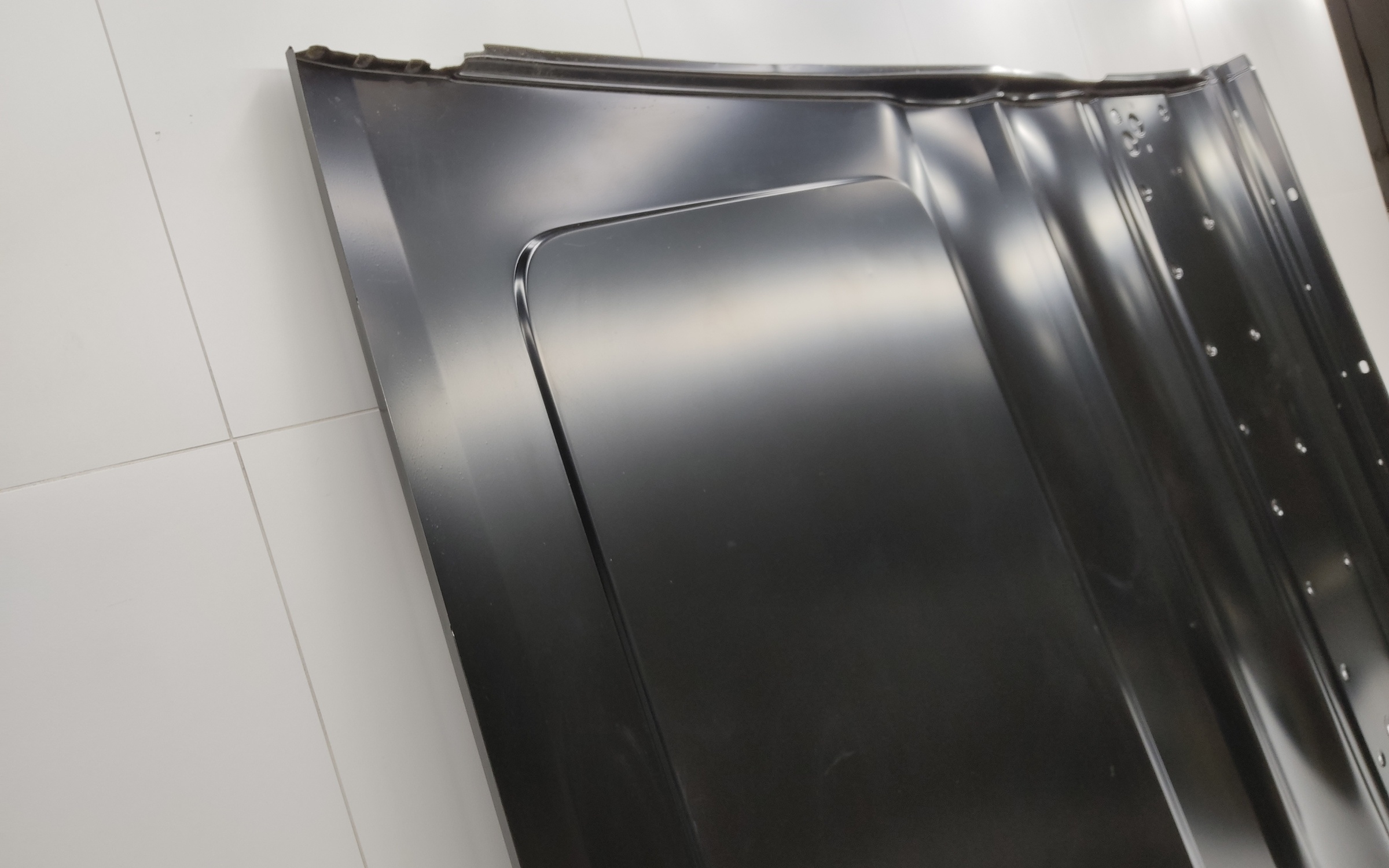 Боковая панель кузова левая глухая средняя часть Ford Transit 7