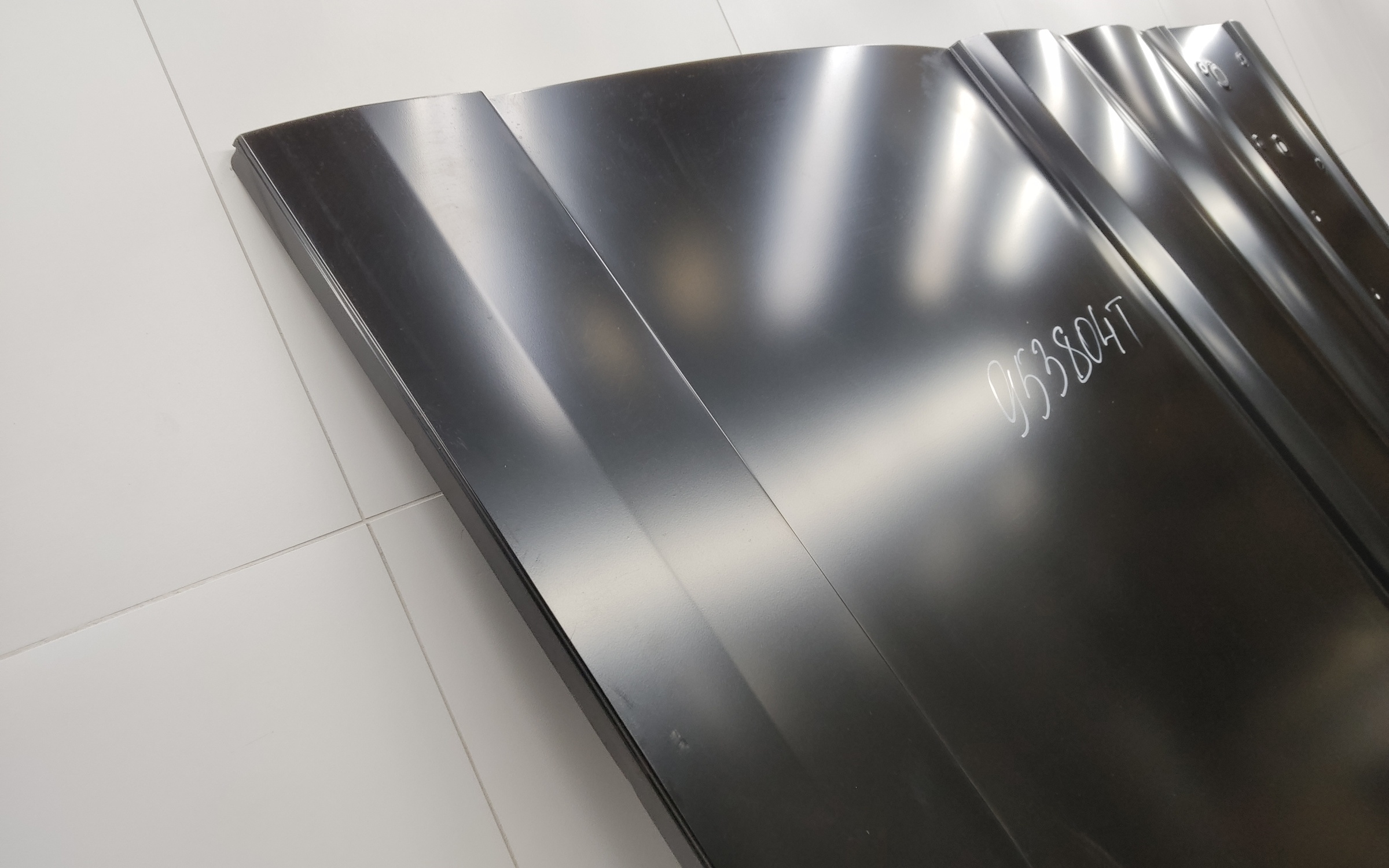 Боковая панель кузова левая глухая средняя часть Ford Transit 7