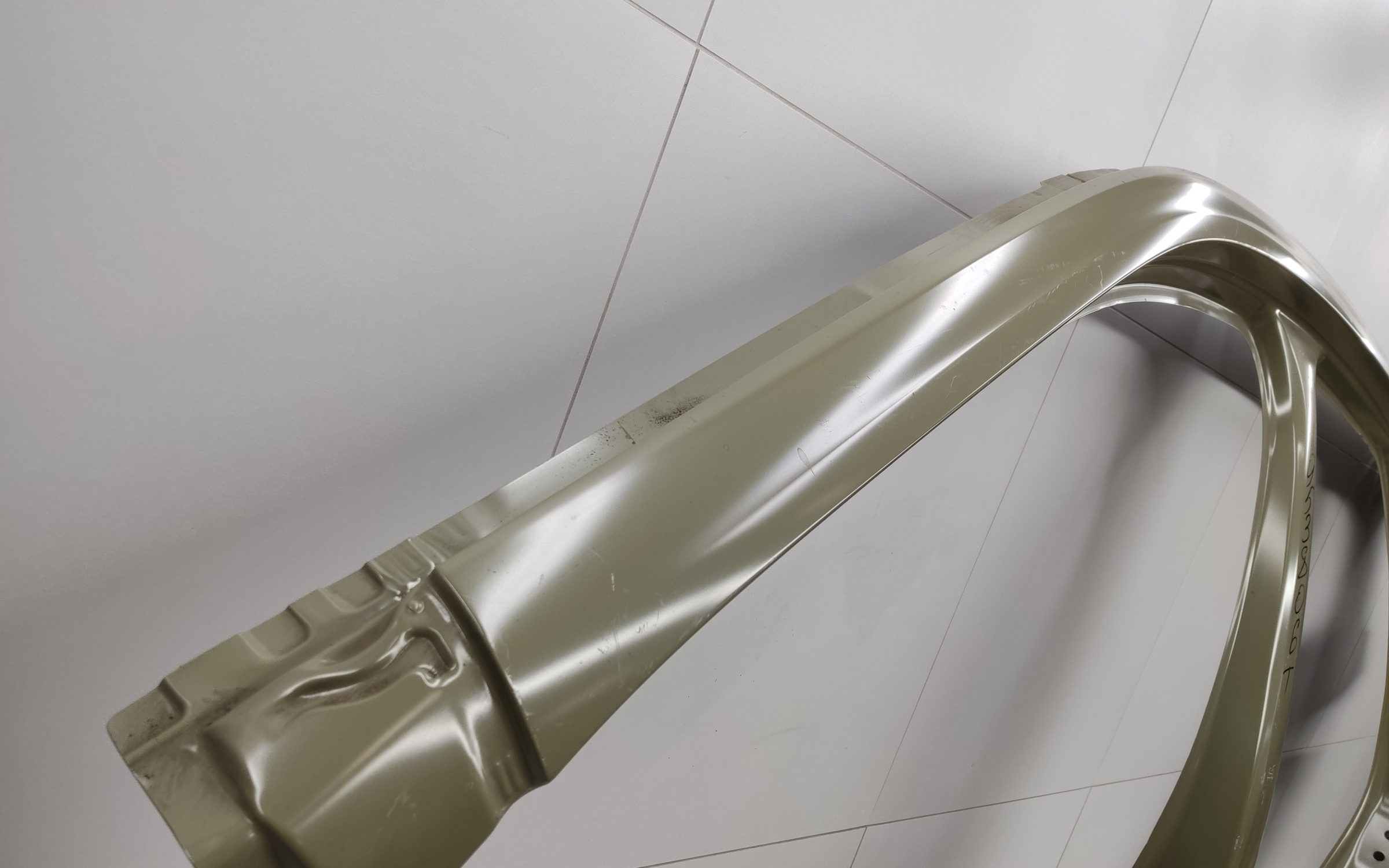 Панель кузова боковая левая Haval Jolion