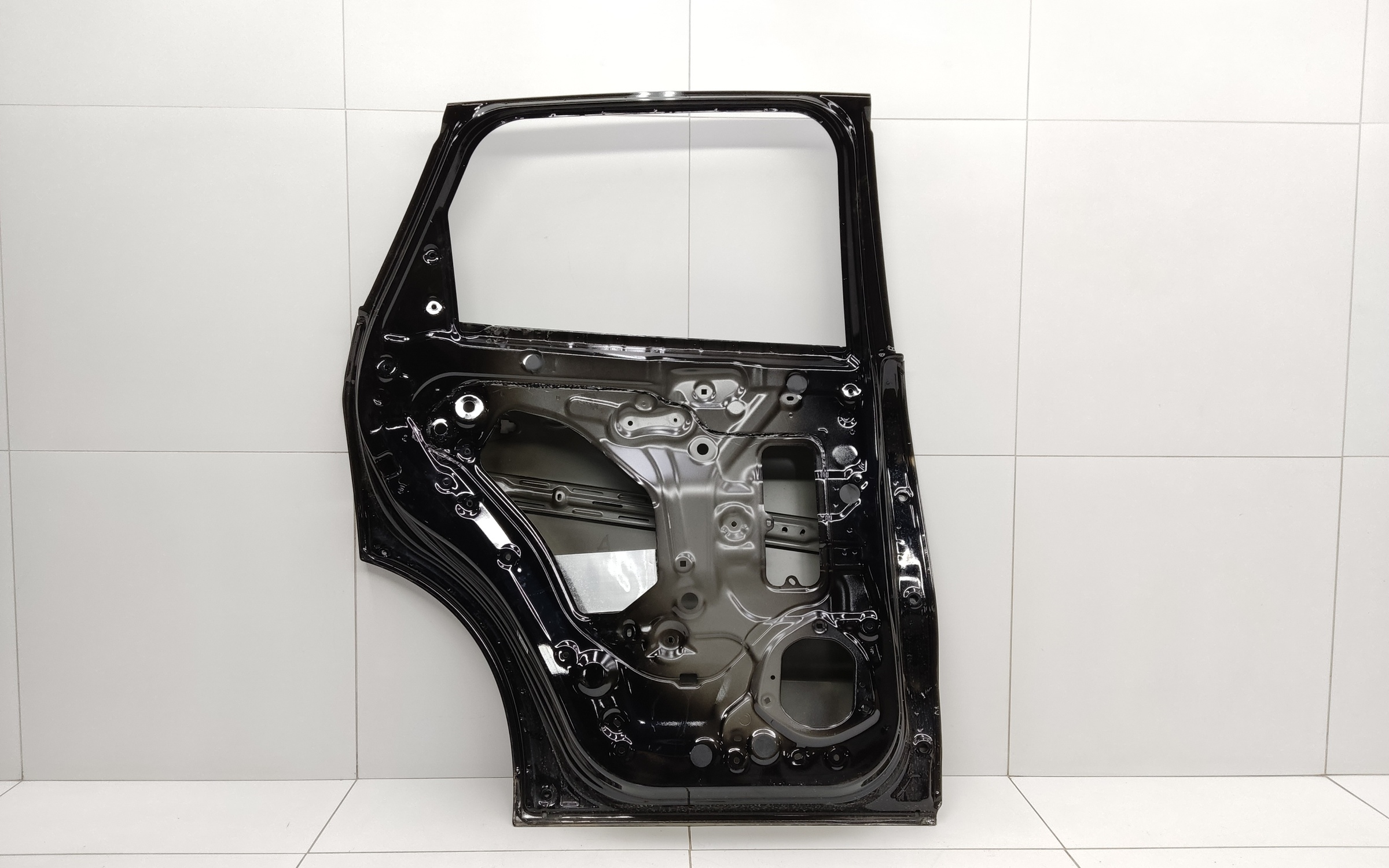 Дверь задняя левая Haval Jolion Restail