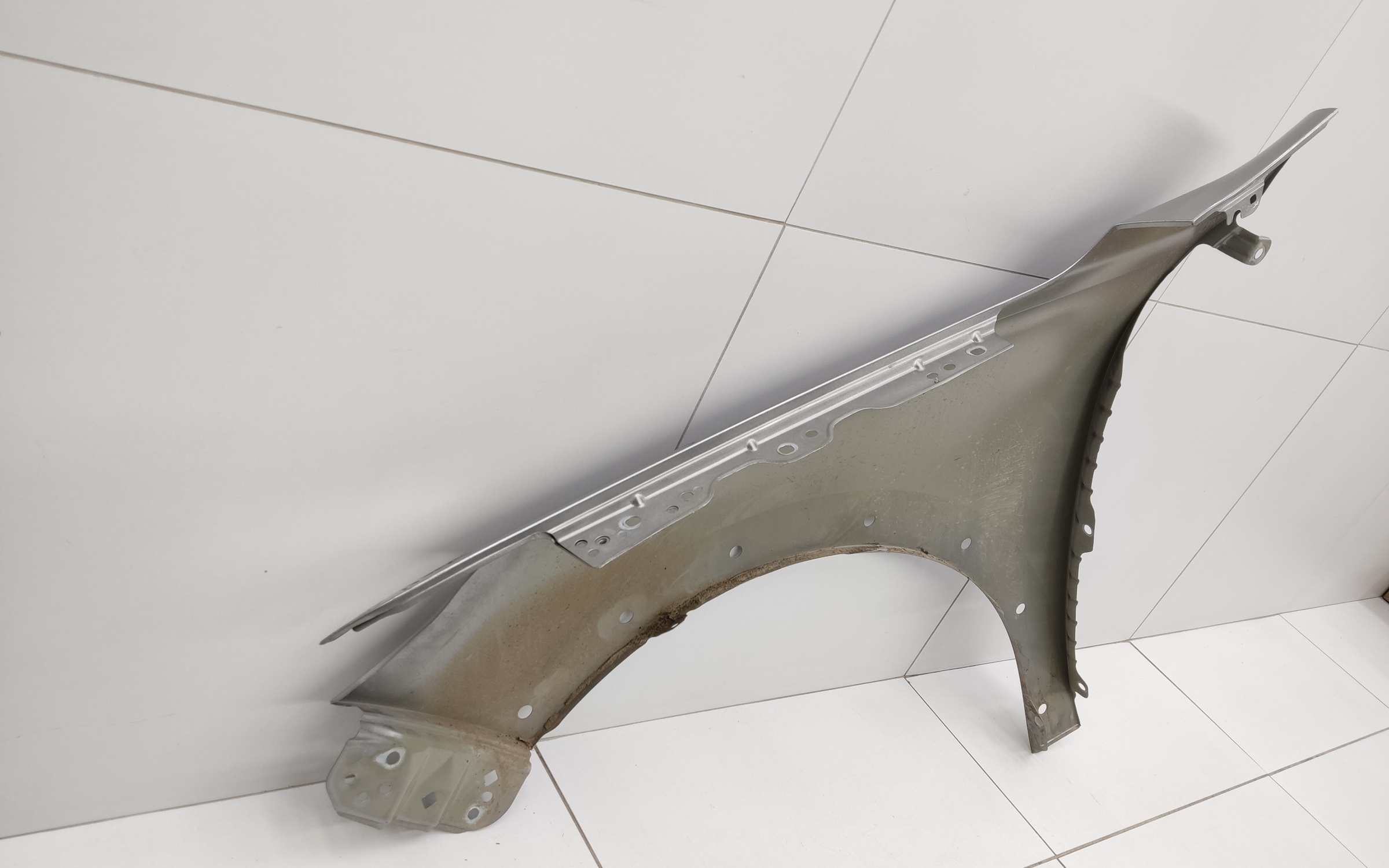 Крыло переднее правое Haval Jolion Restail