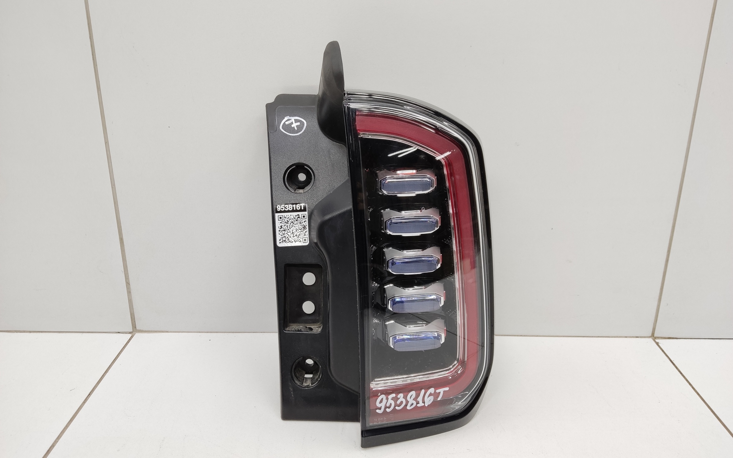 Фонарь задний правый наружный Haval Dargo LED