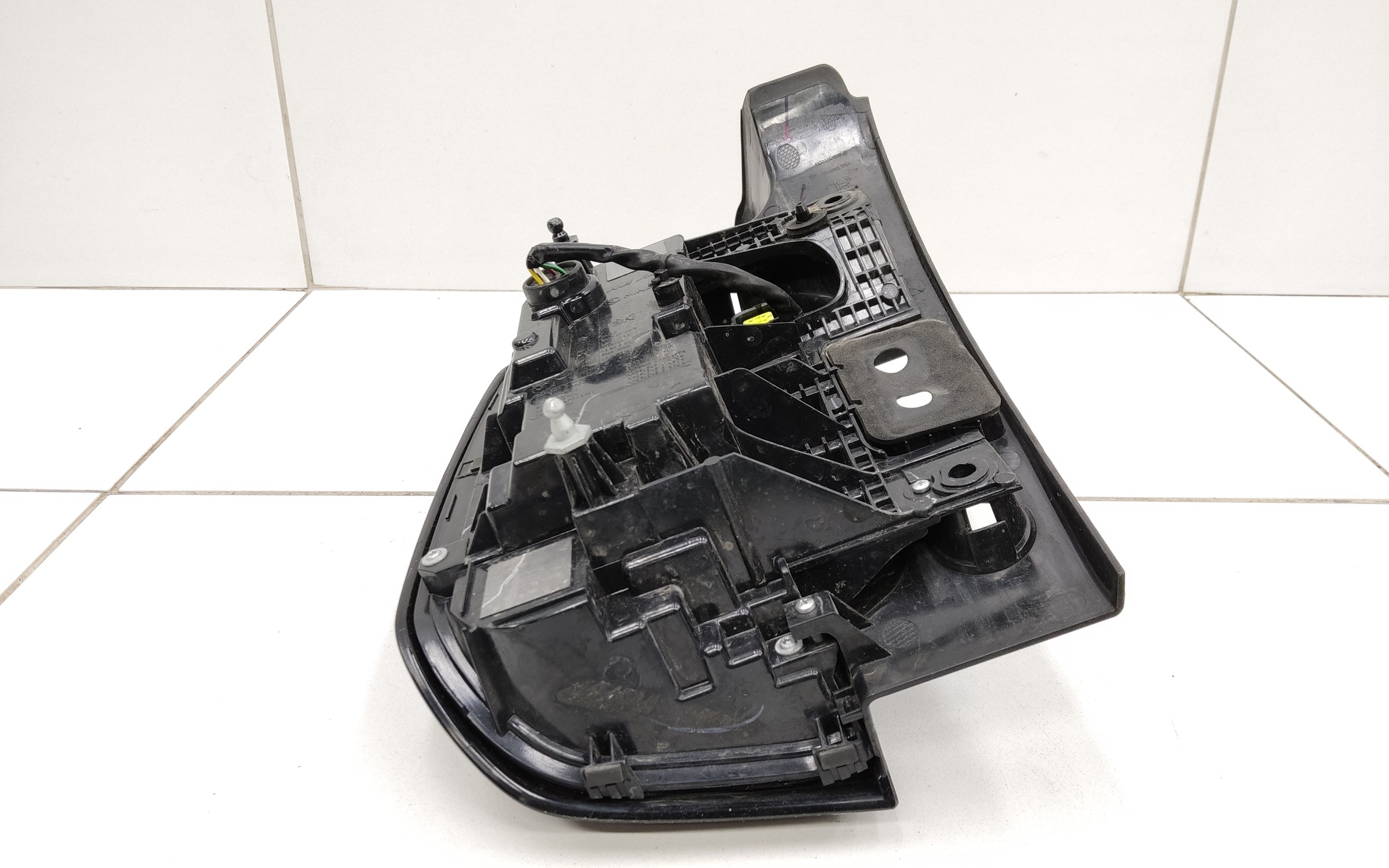 Фонарь задний правый наружный Haval Dargo LED