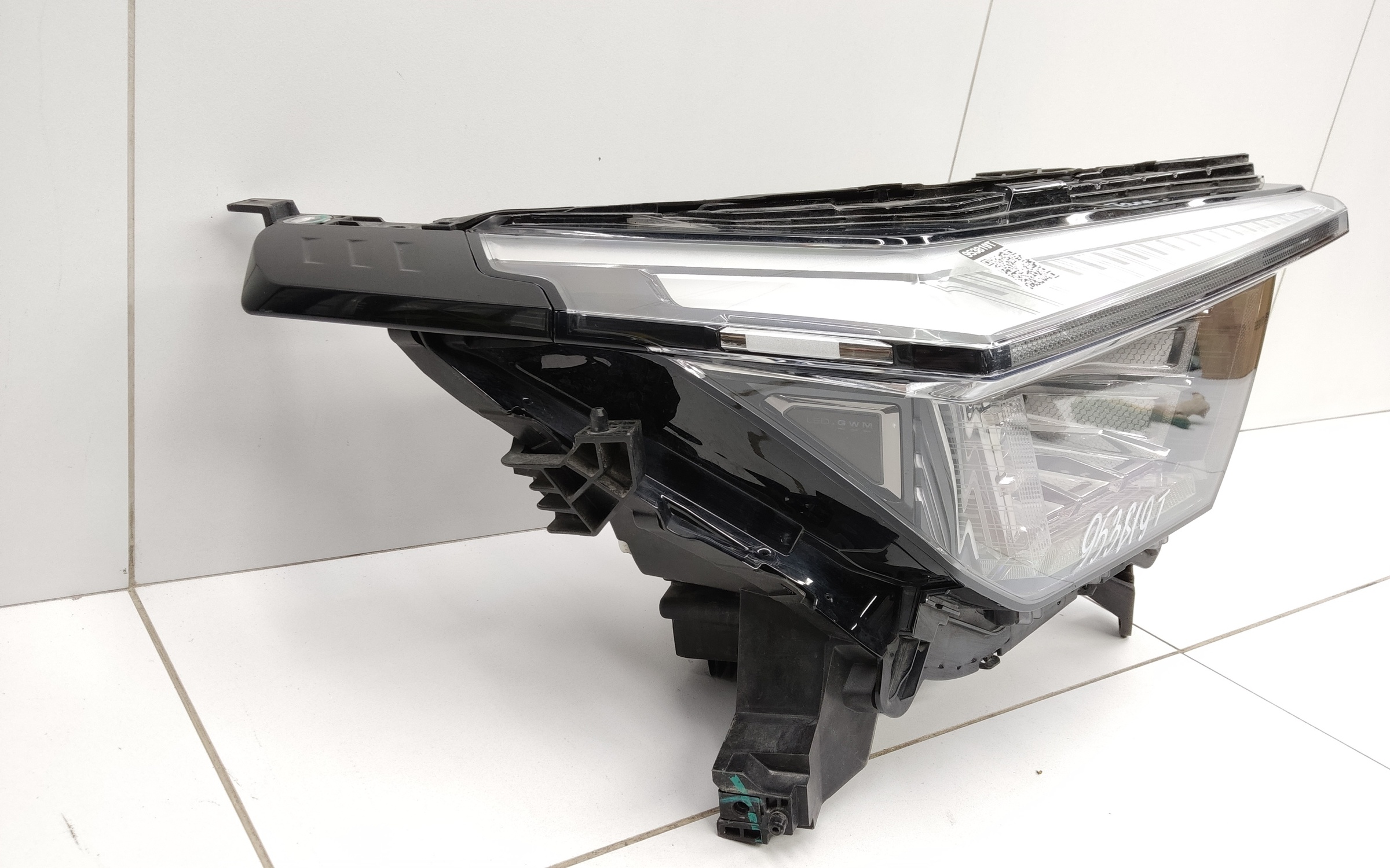 Фара передняя правая Tank 400 LED