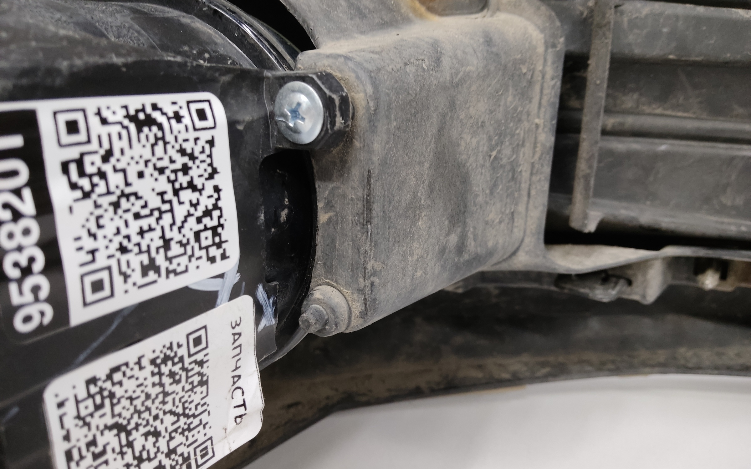 Бампер передний Toyota Camry V70 Restail