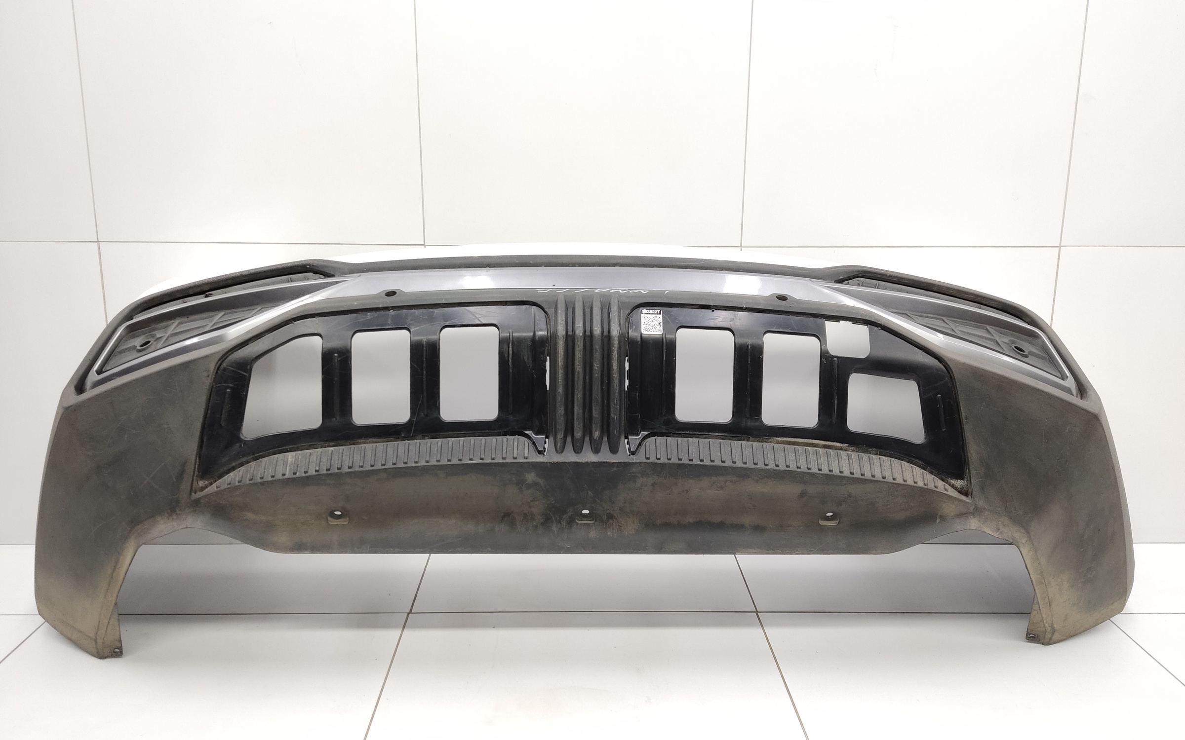 Бампер задний Geely Atlas 2