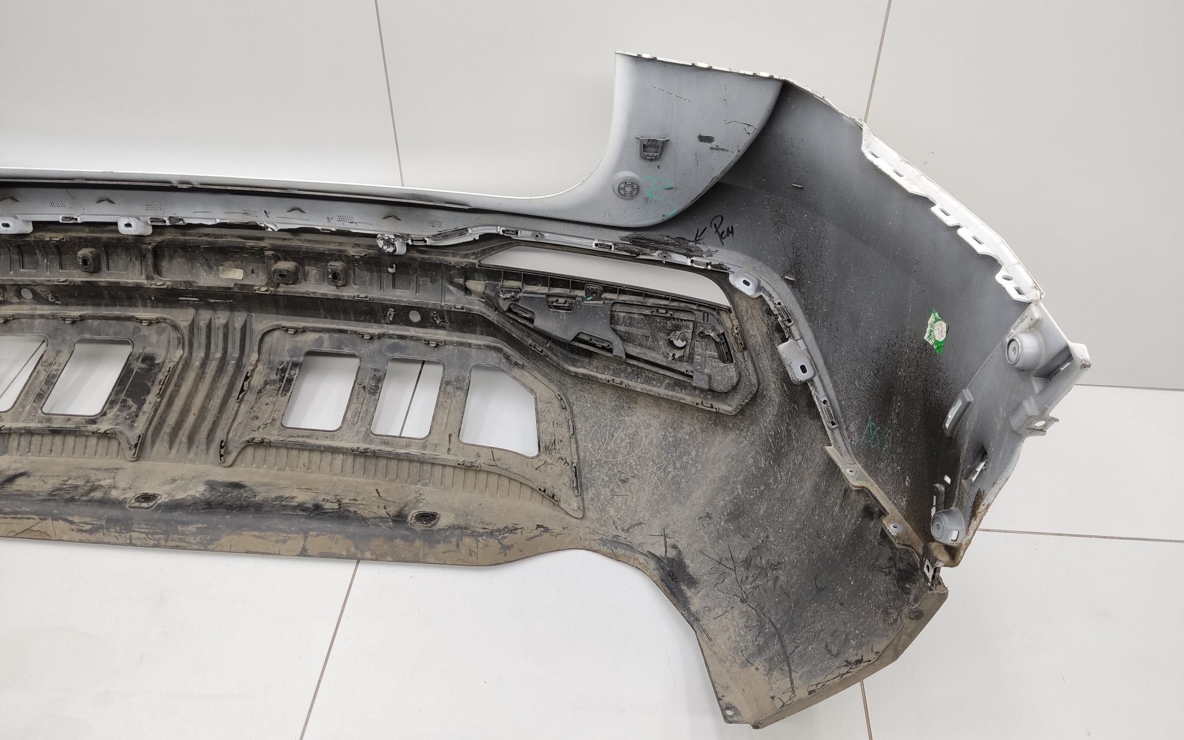 Бампер задний Geely Atlas 2