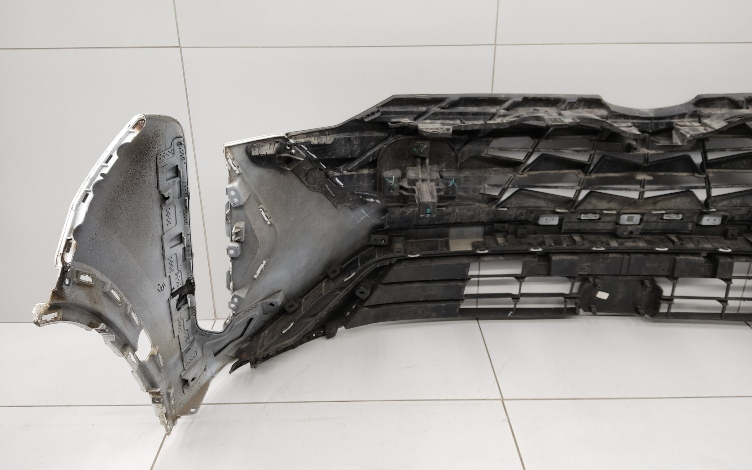 Бампер передний Geely Cityray