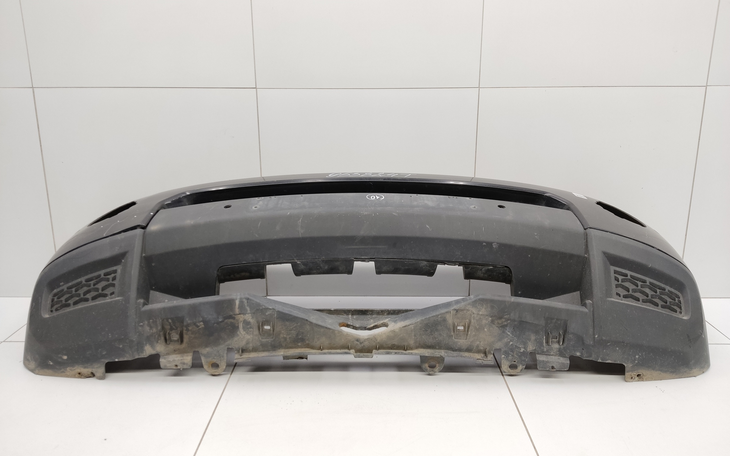 Бампер передний Land Rover Discovery 4