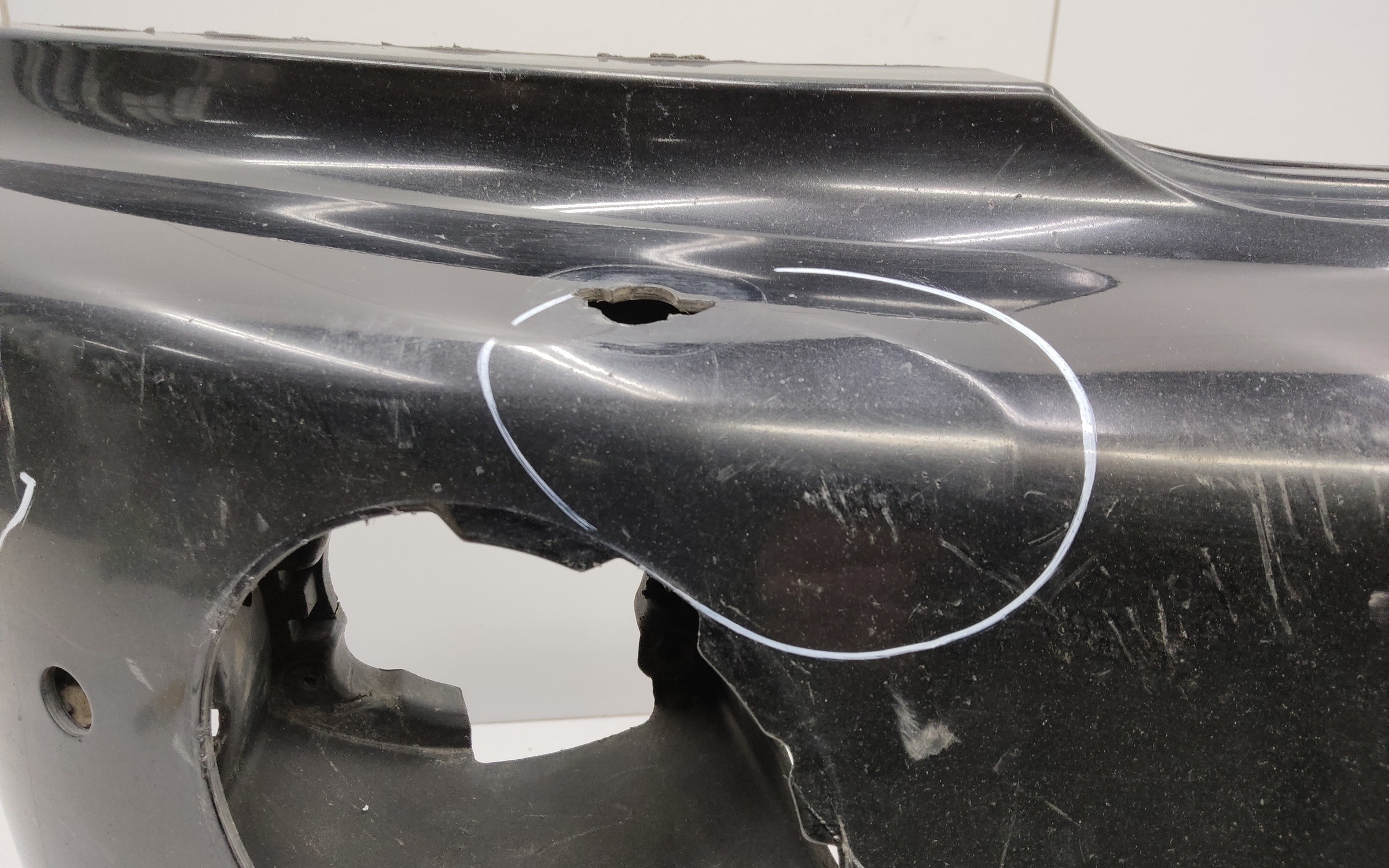 Бампер передний Land Rover Discovery 4