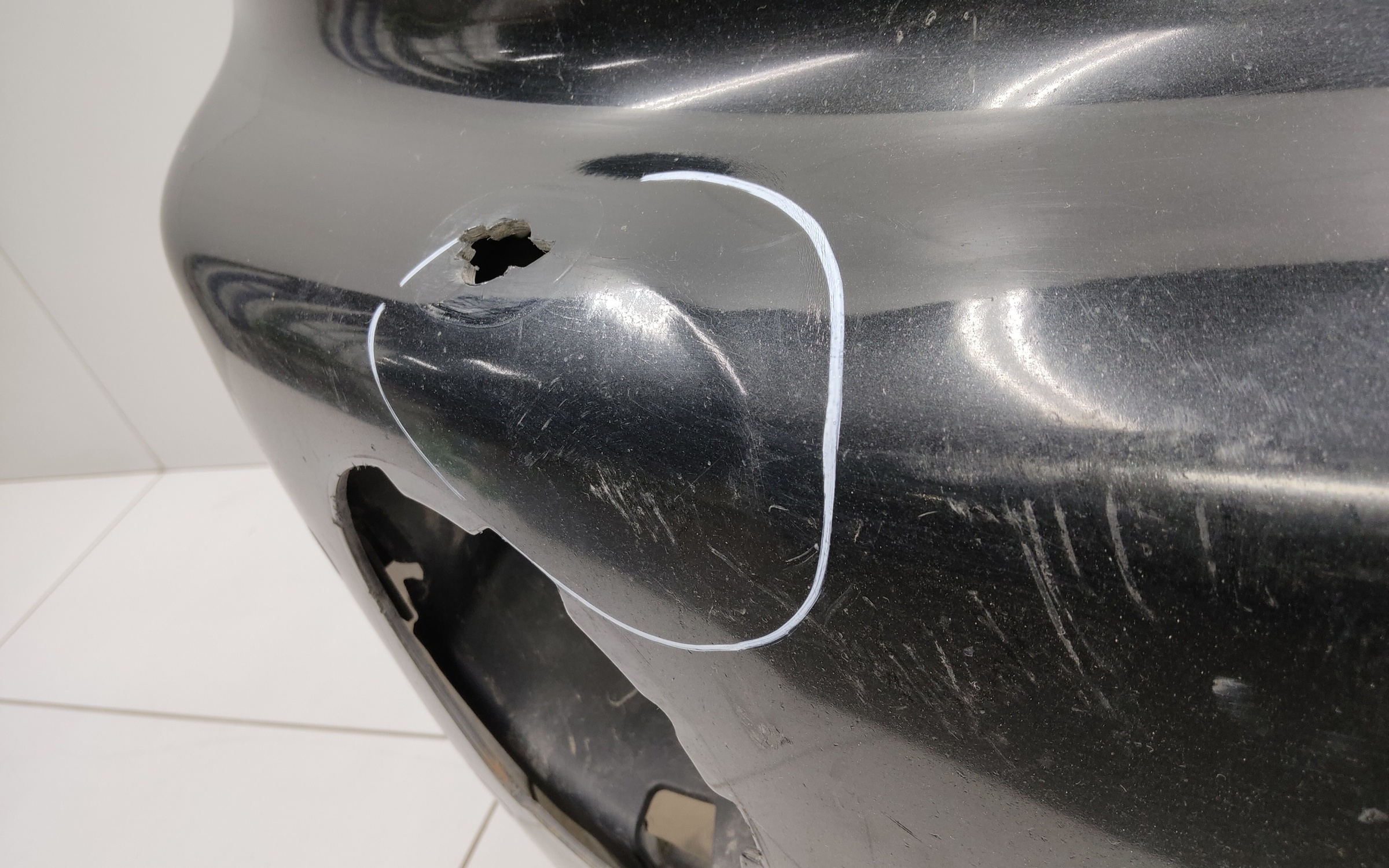 Бампер передний Land Rover Discovery 4