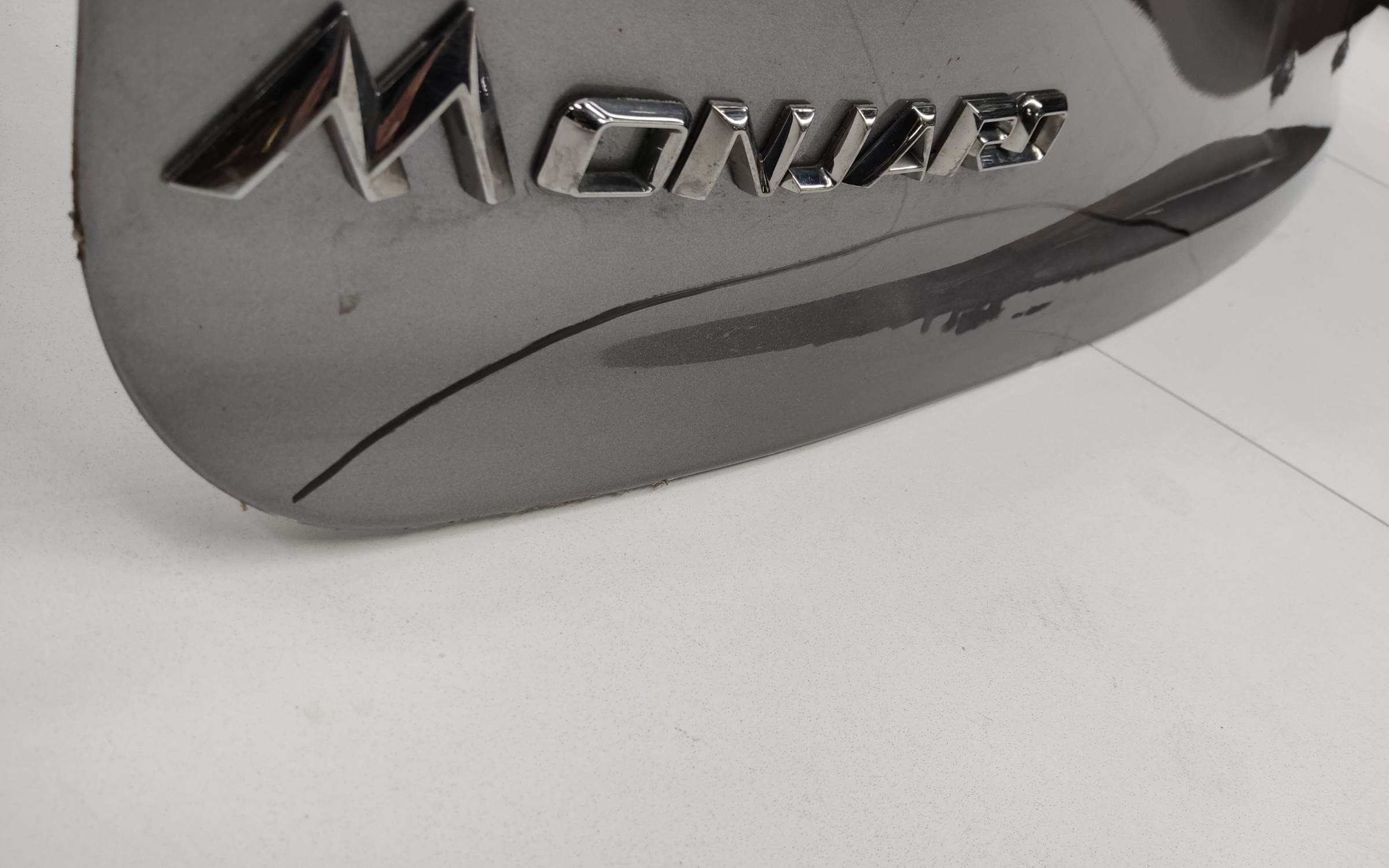 Крышка багажника Geely Monjaro