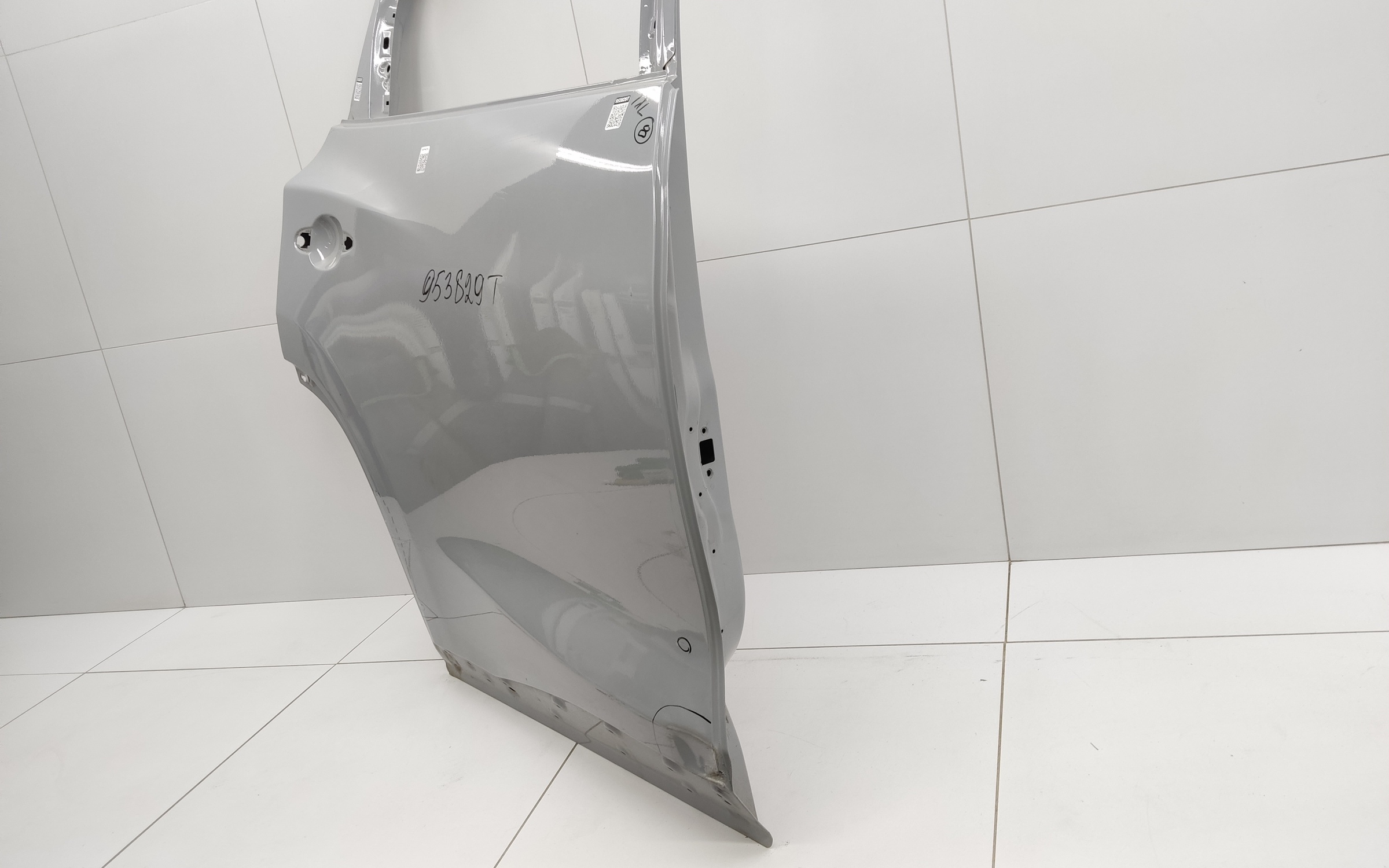 Дверь задняя правая Exeed TXL