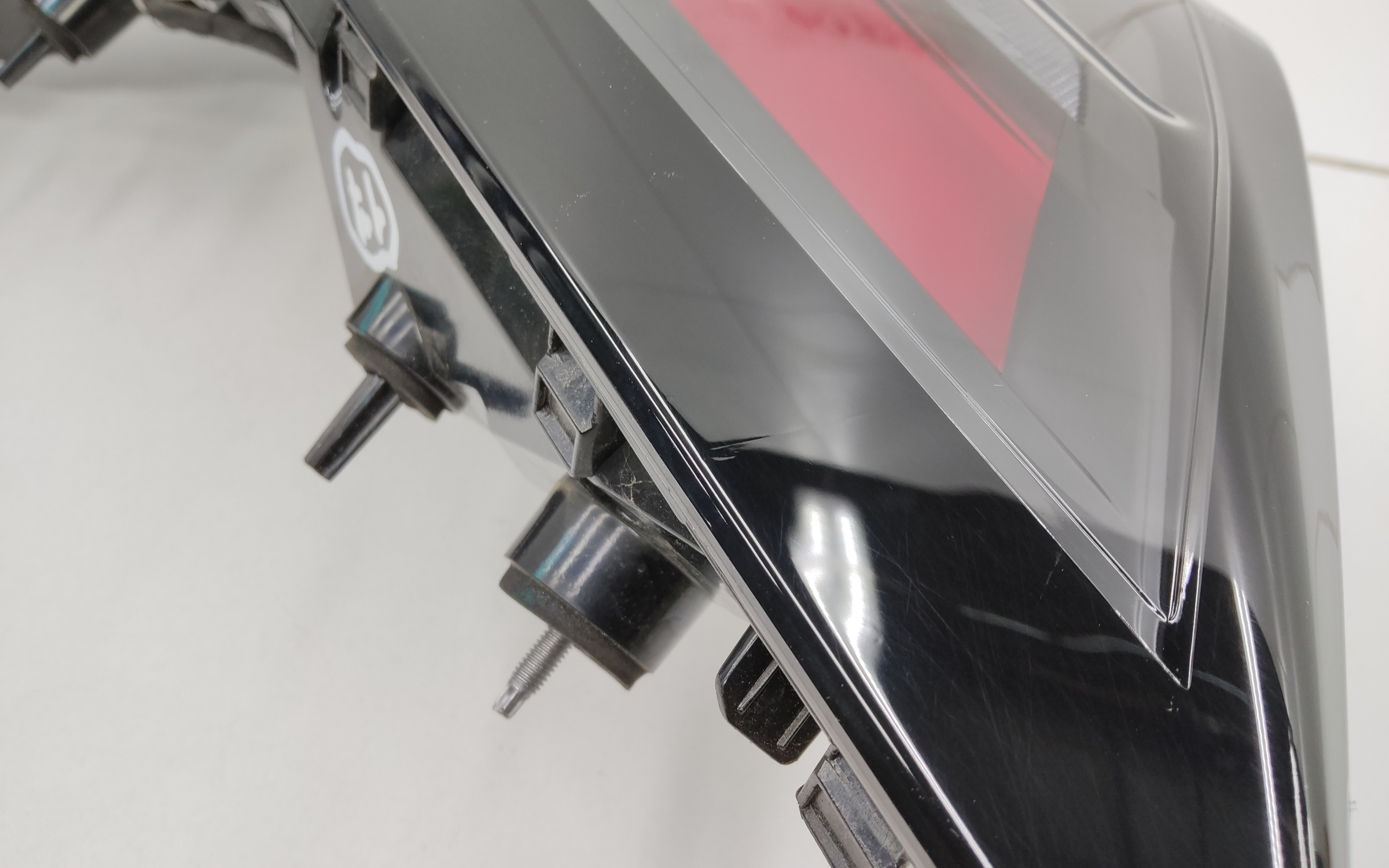 Фонарь задний левый наружный Geely Atlas 2 LED