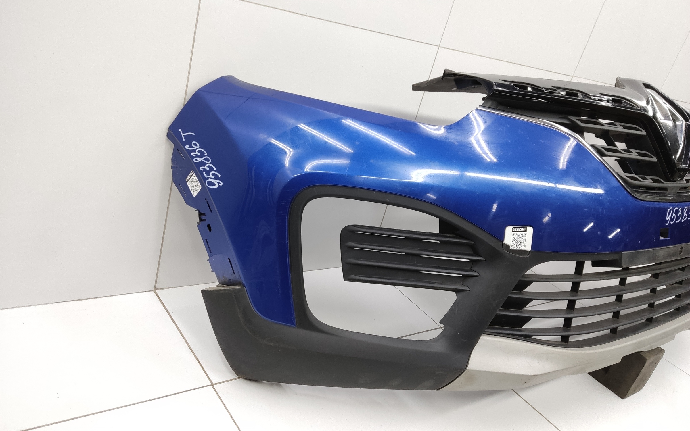 Бампер передний Renault Kaptur