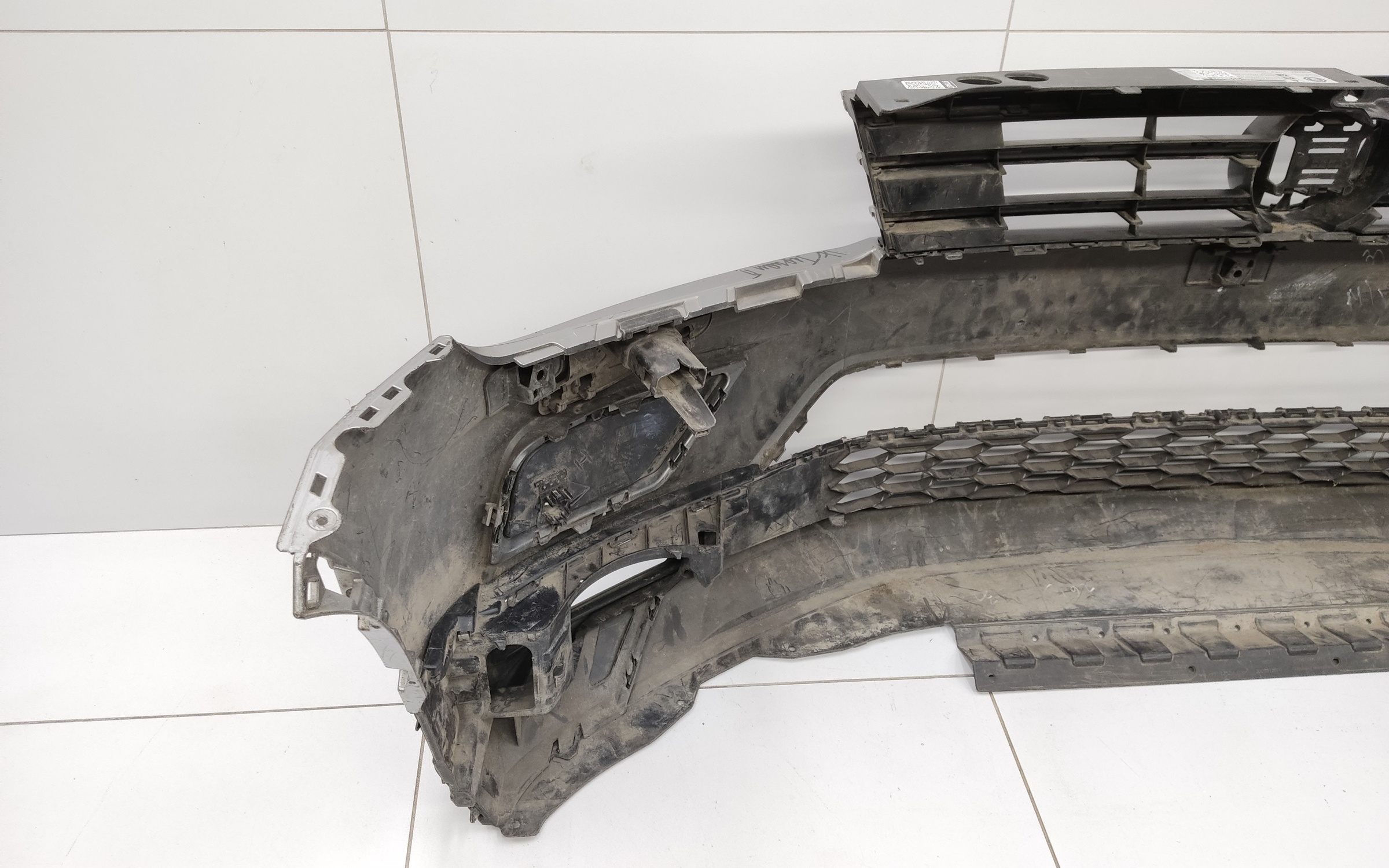 Бампер передний Volkswagen Tiguan 2