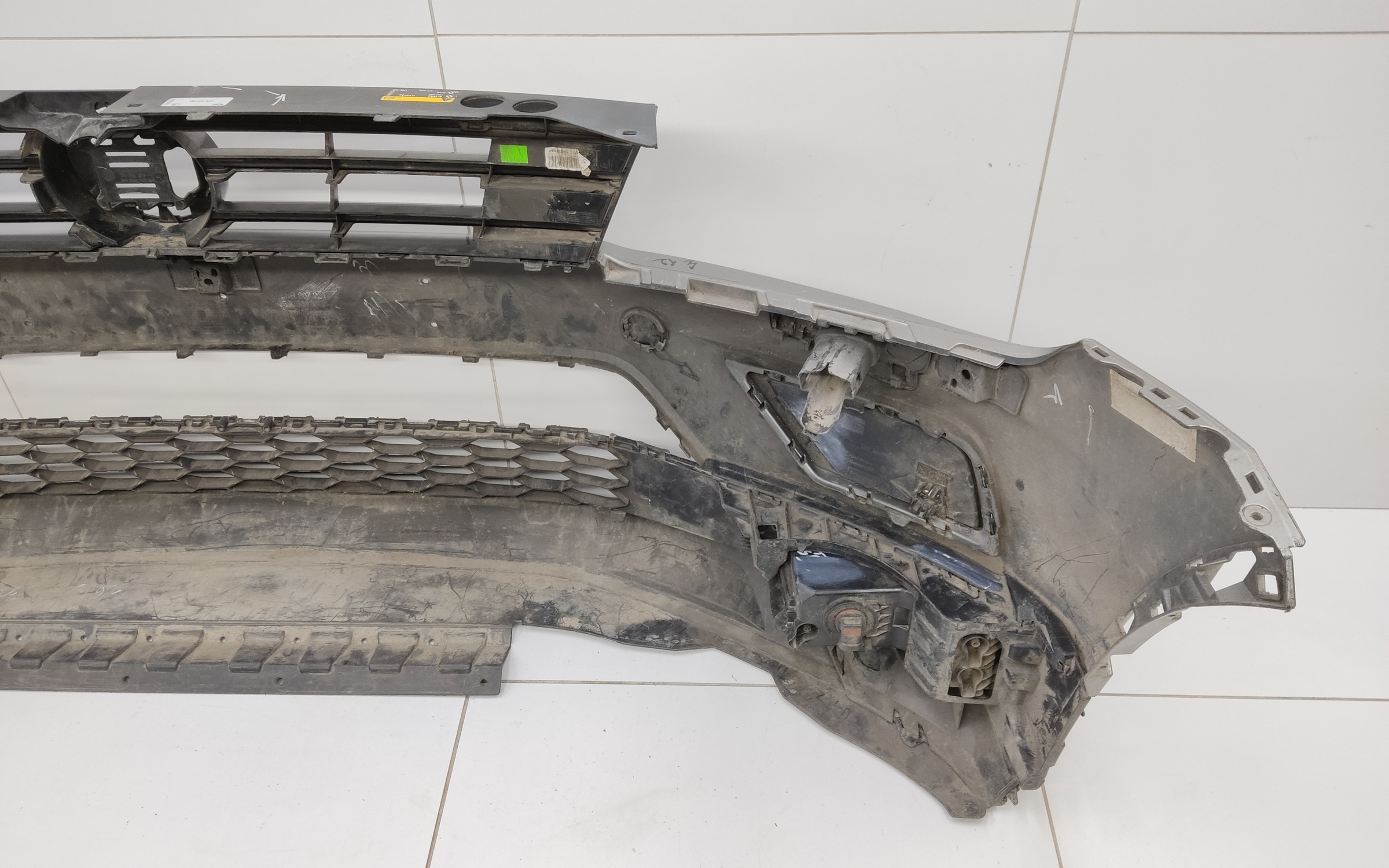 Бампер передний Volkswagen Tiguan 2