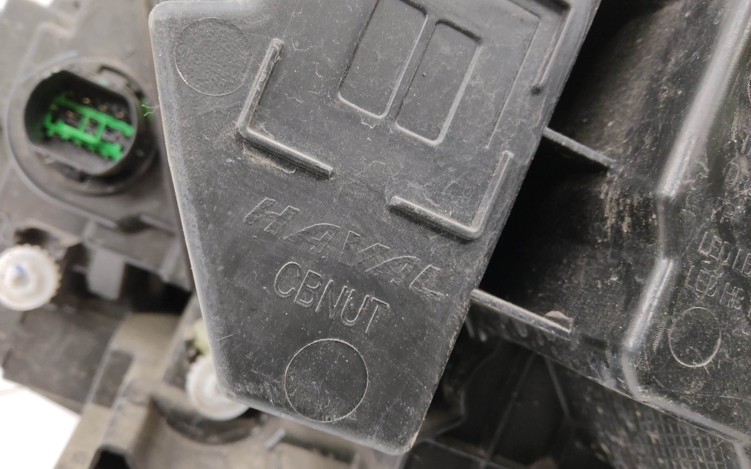 Фара передняя правая Haval Jolion LED