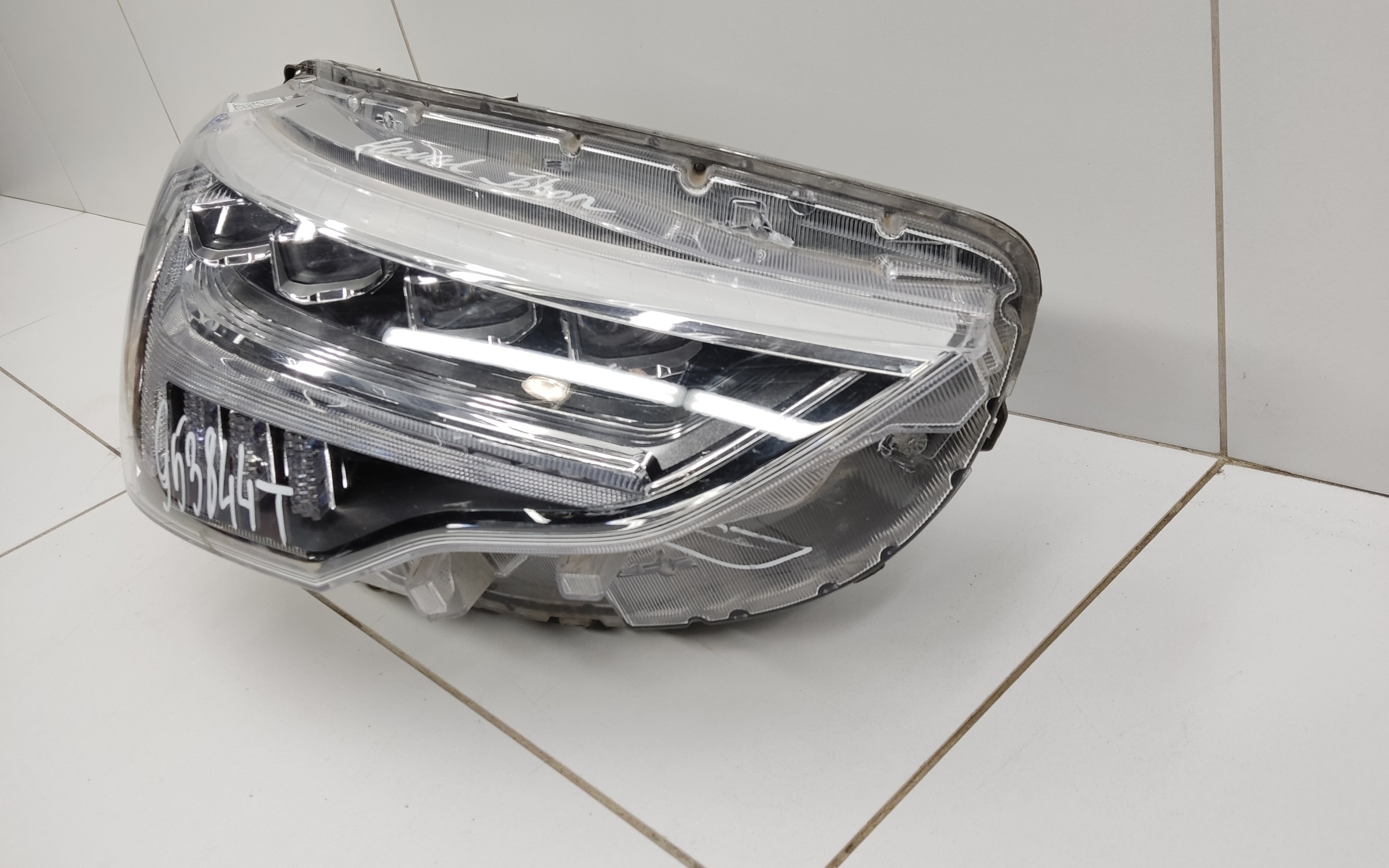 Фара передняя правая Haval Jolion LED