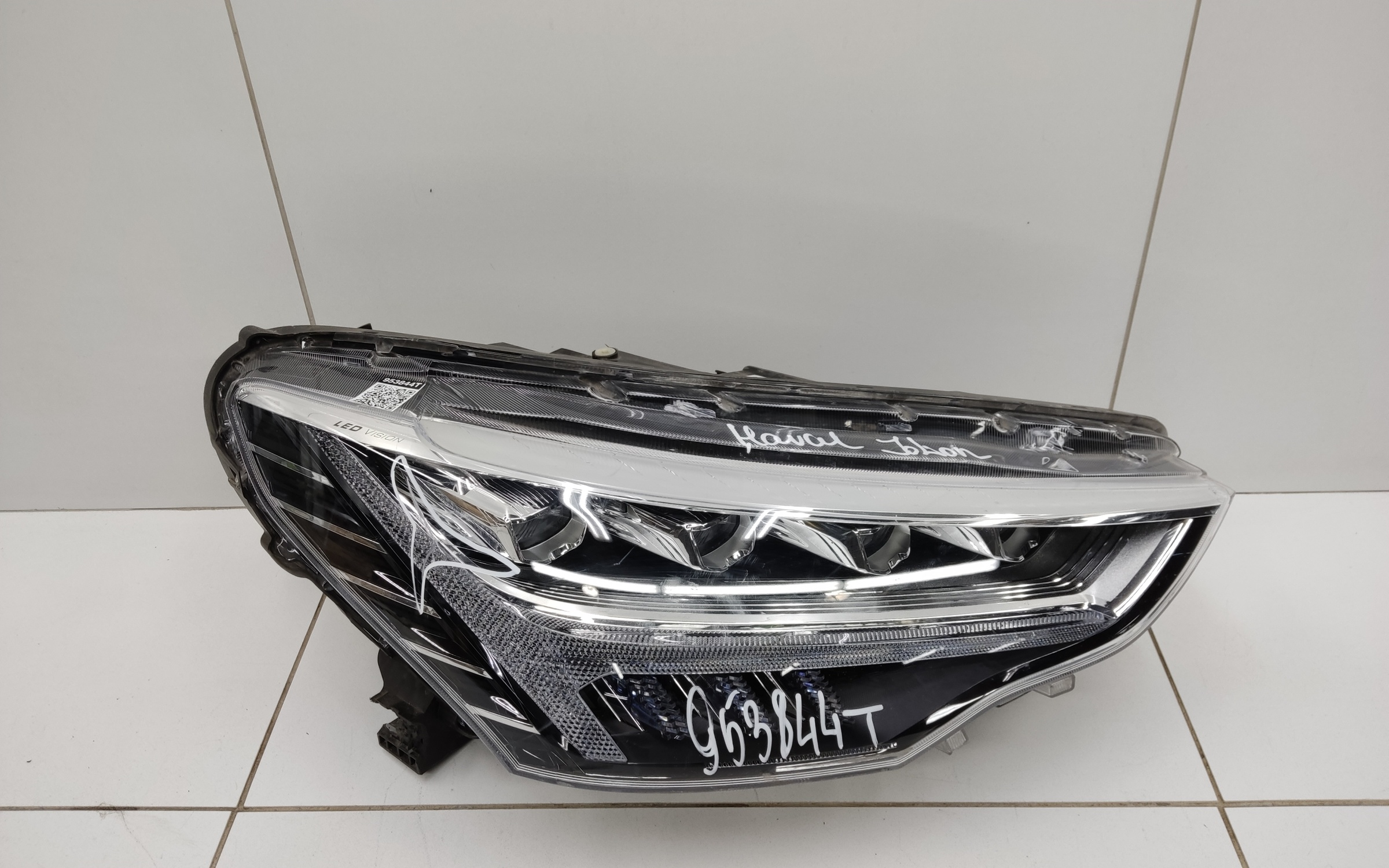 Фара передняя правая Haval Jolion LED